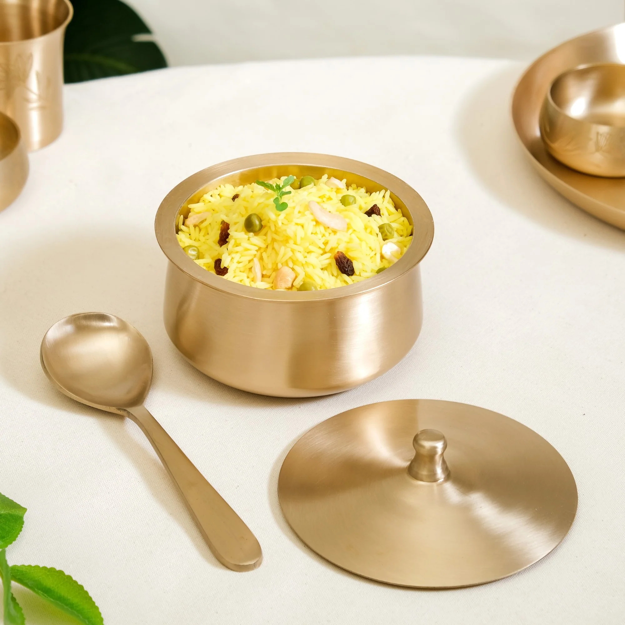 Pure Kansa Serving Bowl With Lid And Ladle Medium 1000ml - Image 9