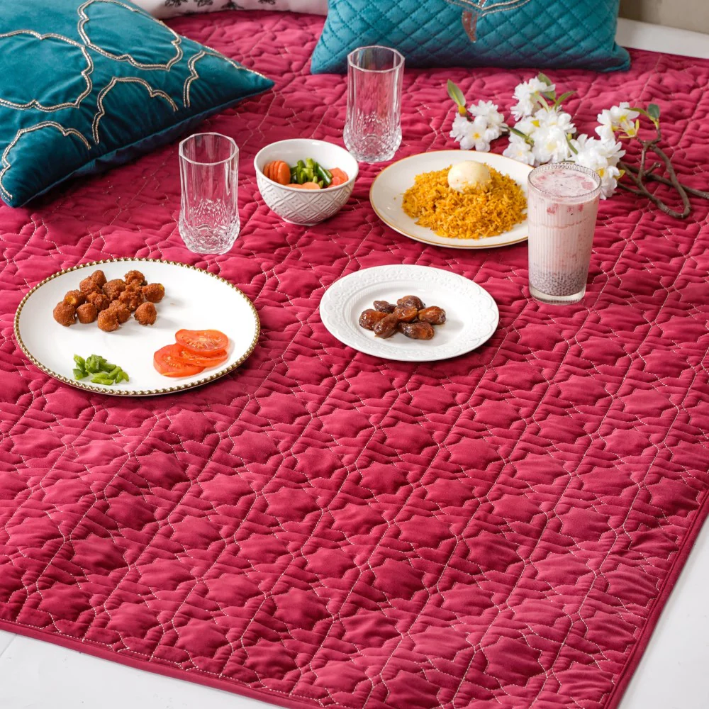 Quilted Zari And Velvet Table Cover Magenta 52x40 Inch - Image 7