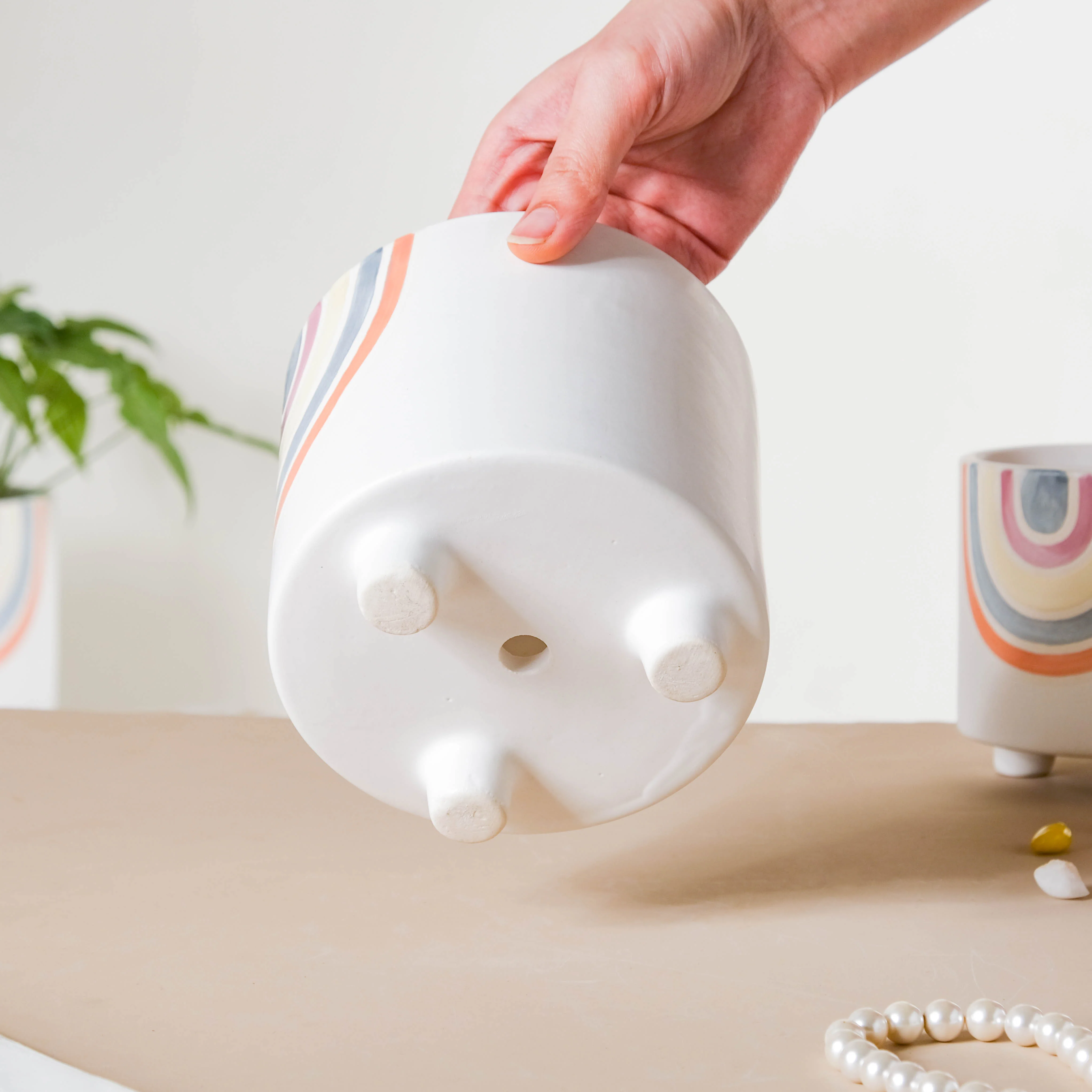Rainbow Round Pot Medium - Image 4