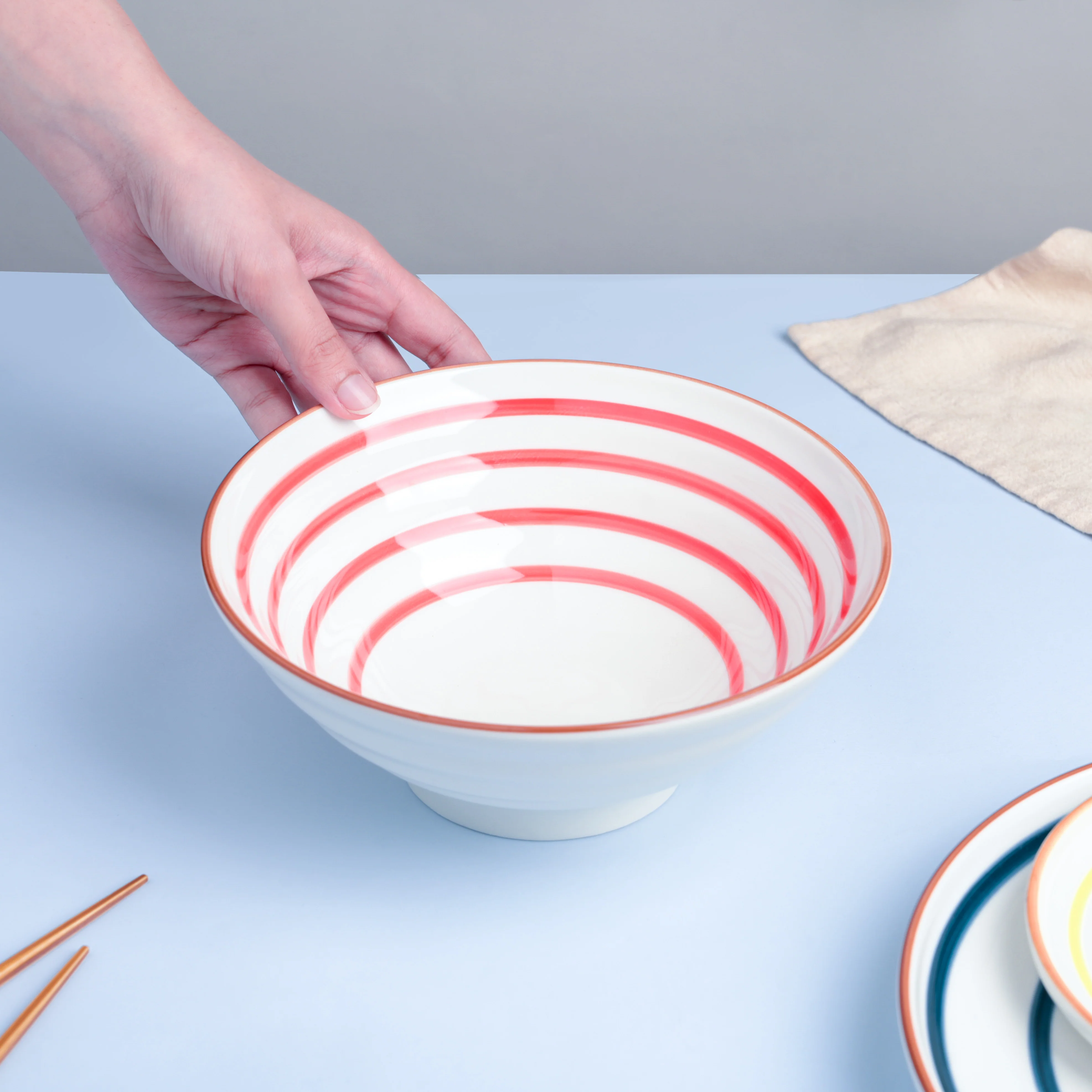 Red Illusion Ceramic Serving Bowl - Image 2