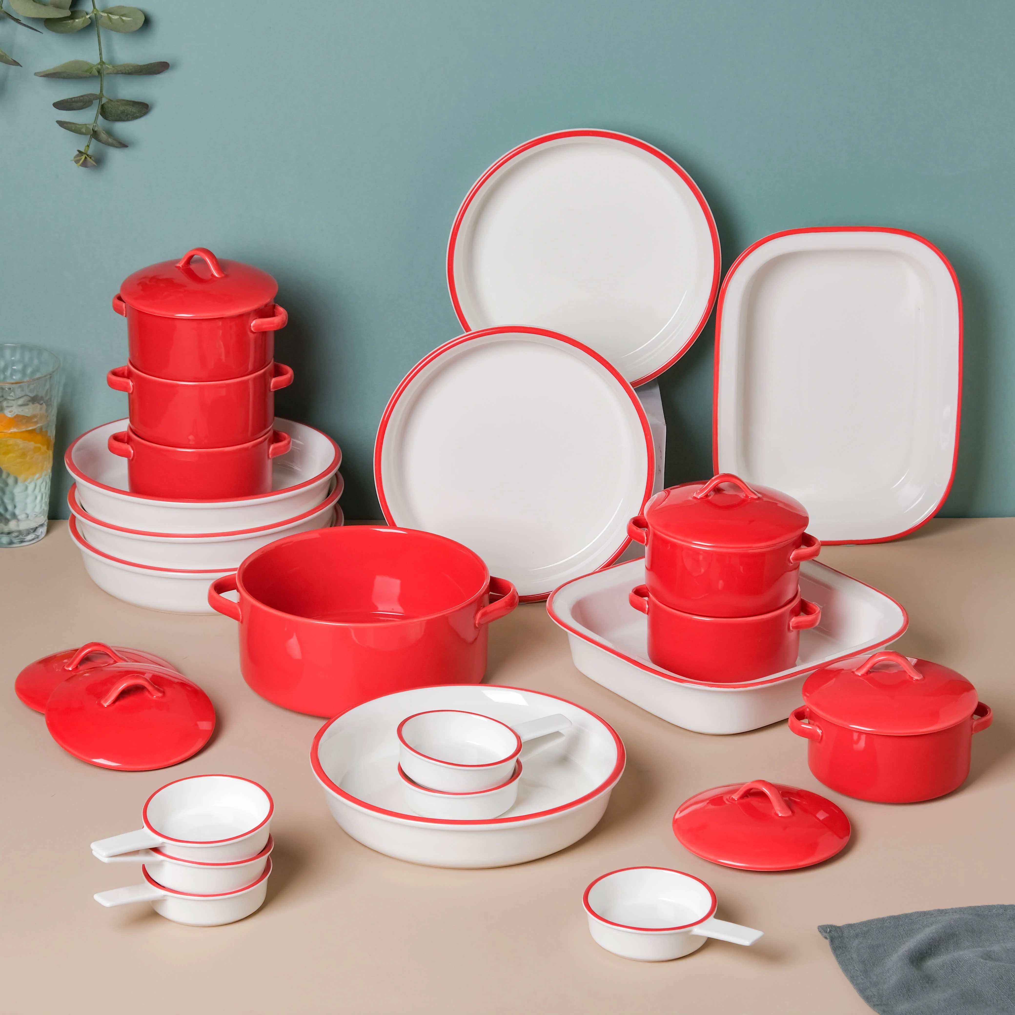 Red Toujours 21 Piece Pasta Snack Set For 6