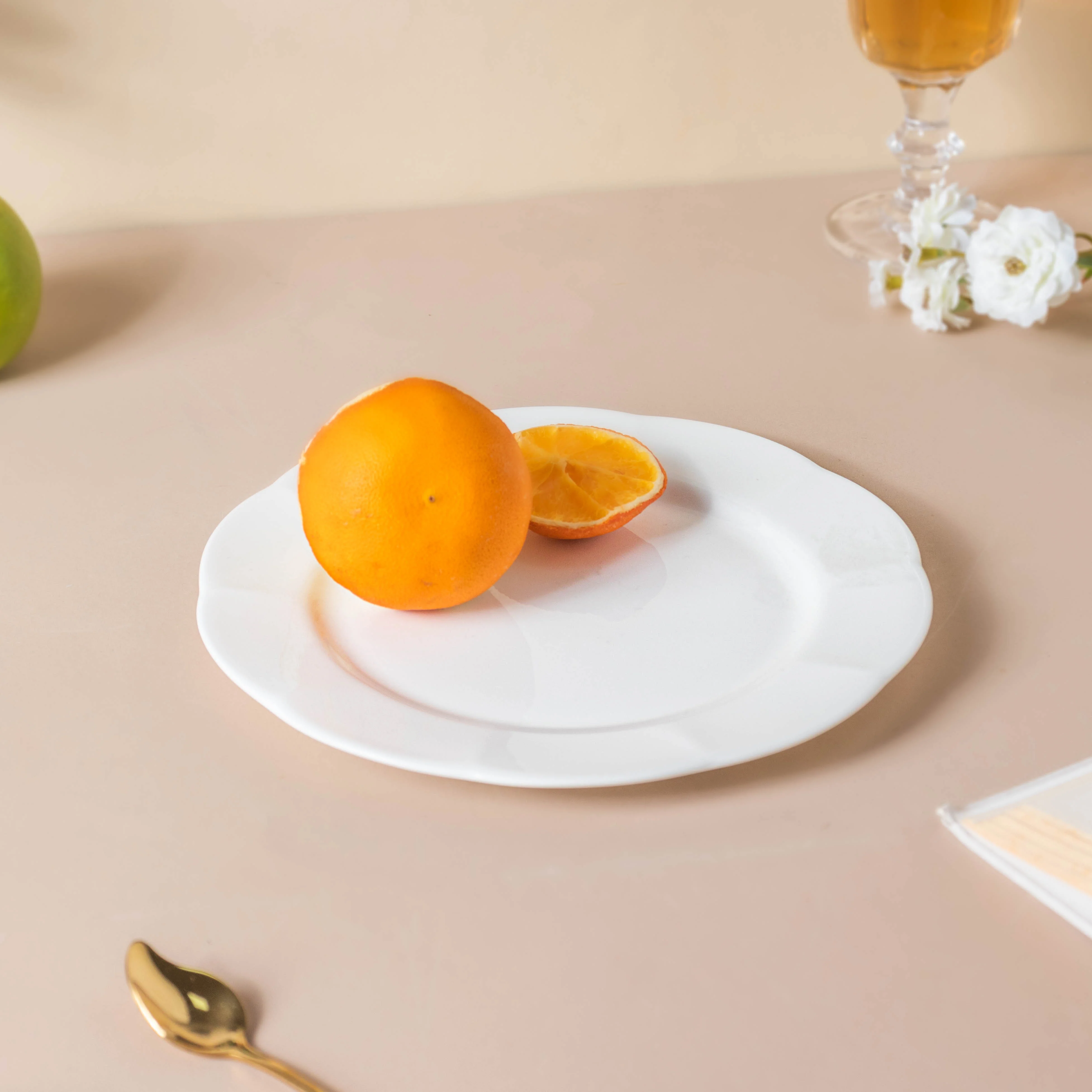 Riona Flower Ceramic Snack Plate 8 Inch - Image 3