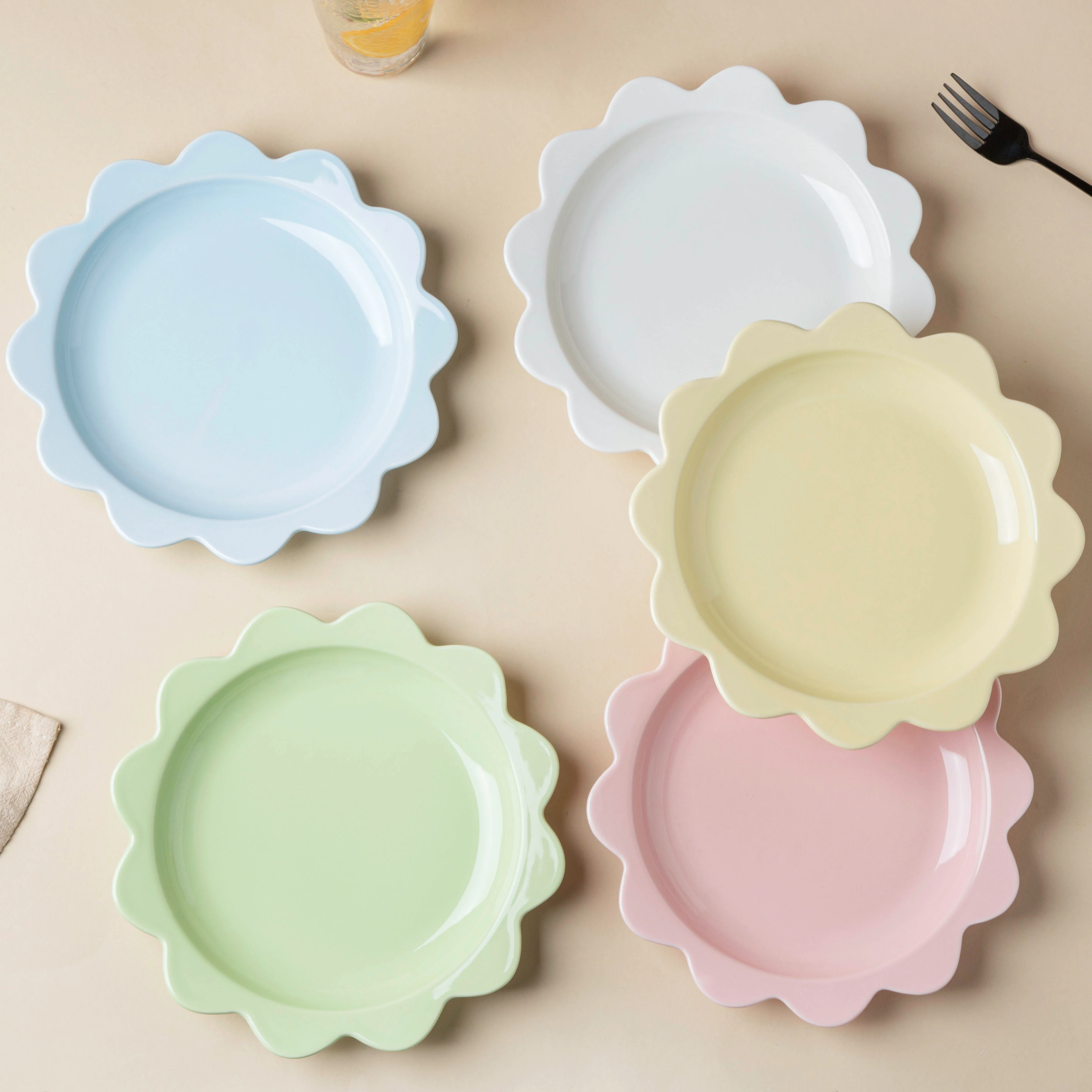 Rosette Ceramic Snack Plate Pastel Yellow 8.5 Inch - Image 6