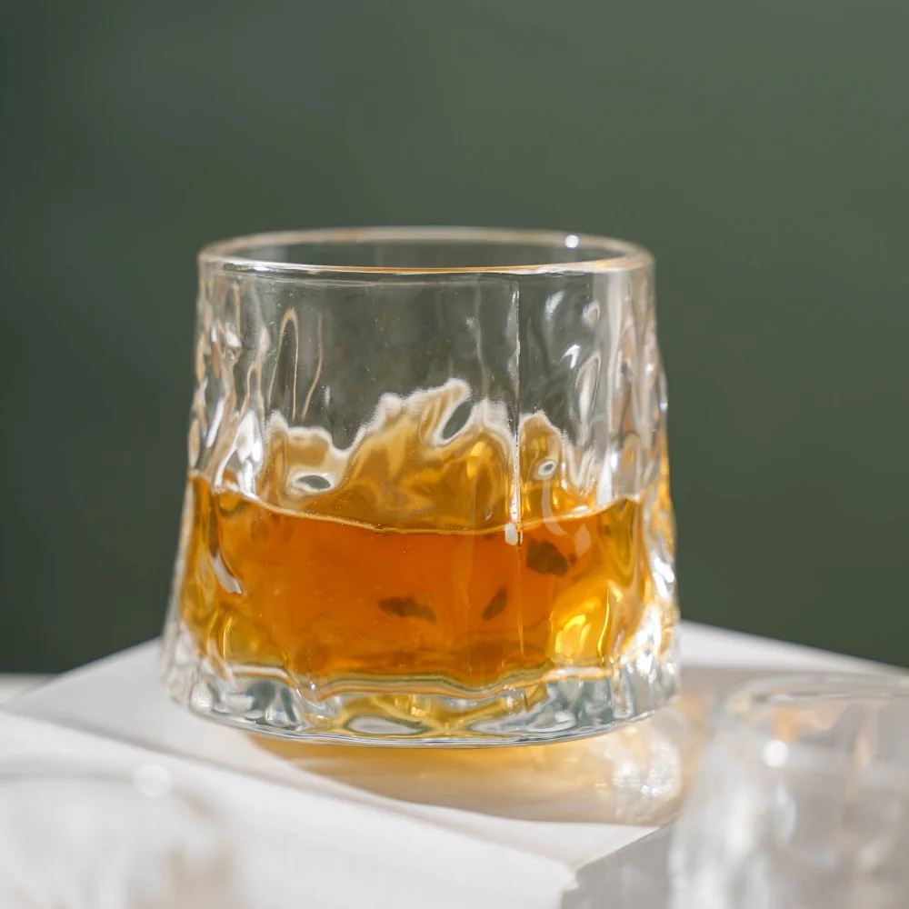 Rotating Glass Set Of 6 150ml - Image 4