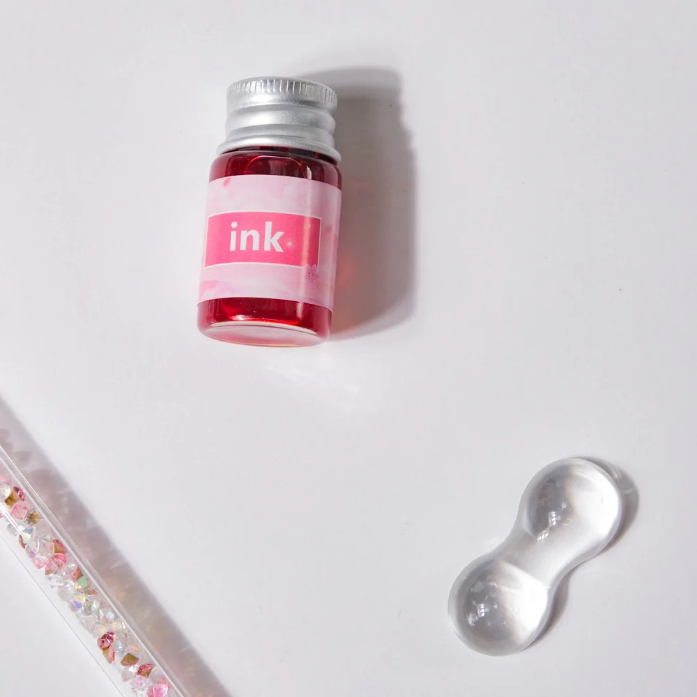 Sakura Glass Calligraphy Pen With Ink Bottle - Image 7