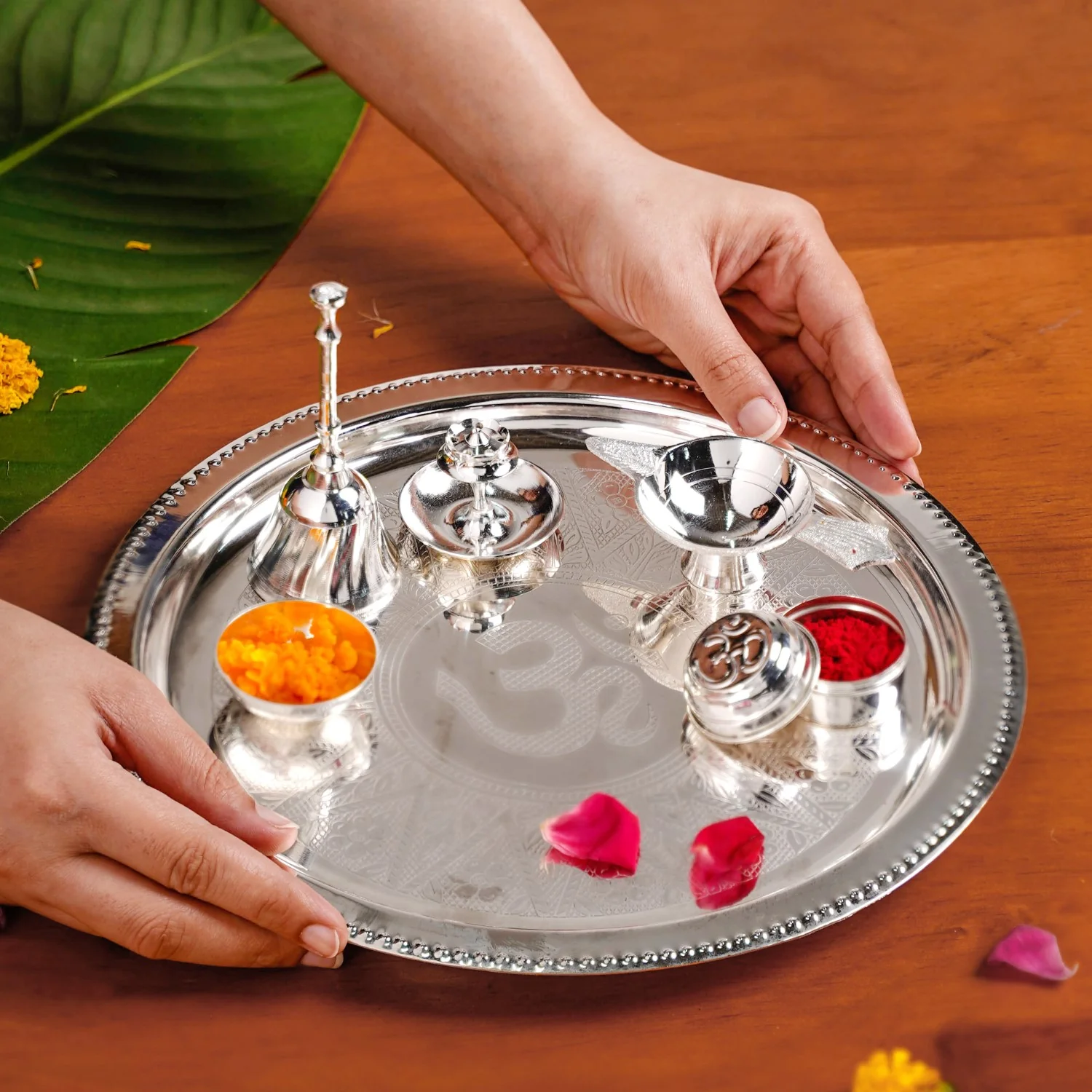 Sandhya Aarti Thali Set Of 6 - Image 2