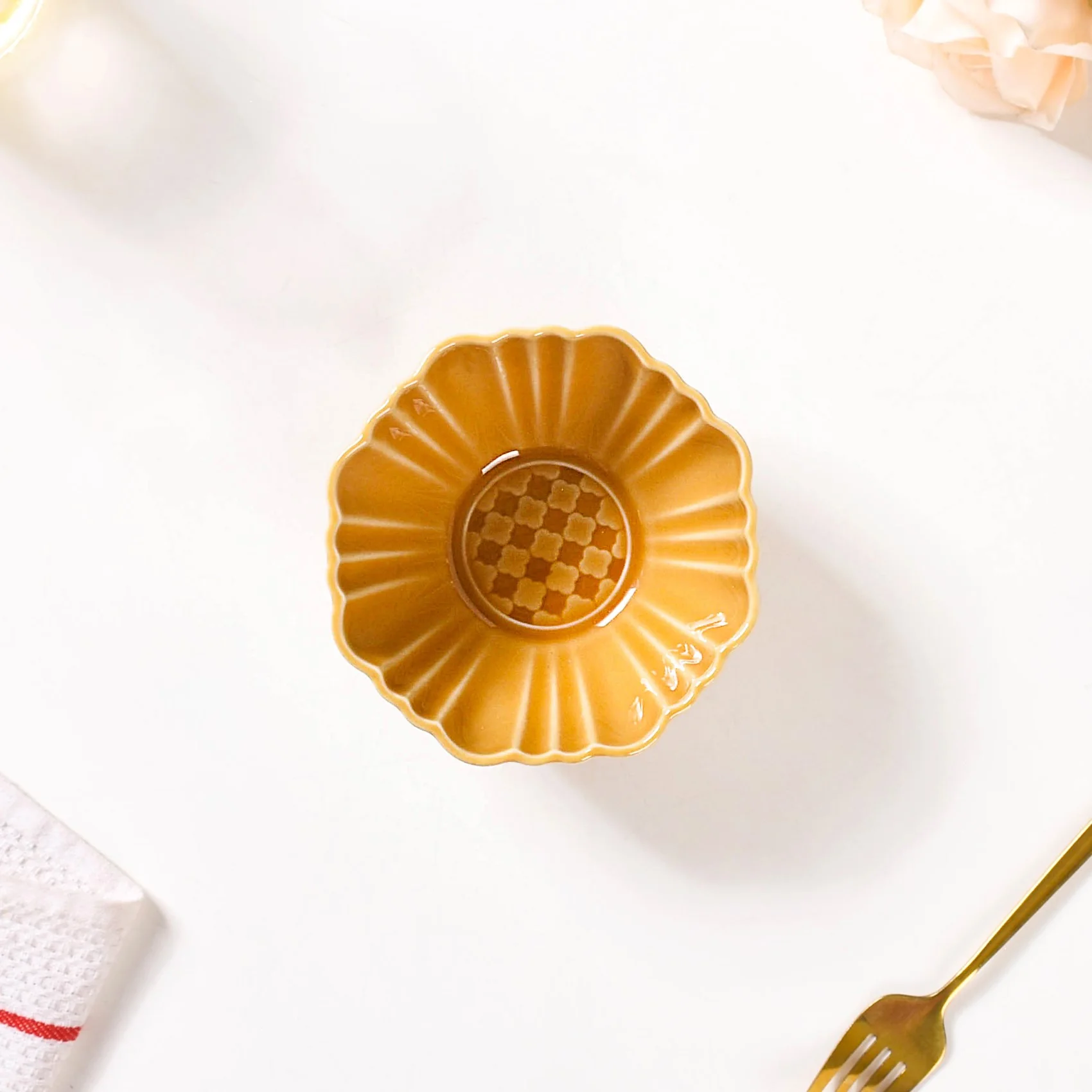 Scallop Rimmed Ceramic Soup Bowl Set Of 4 Yellow Ochre 350ml - Image 9