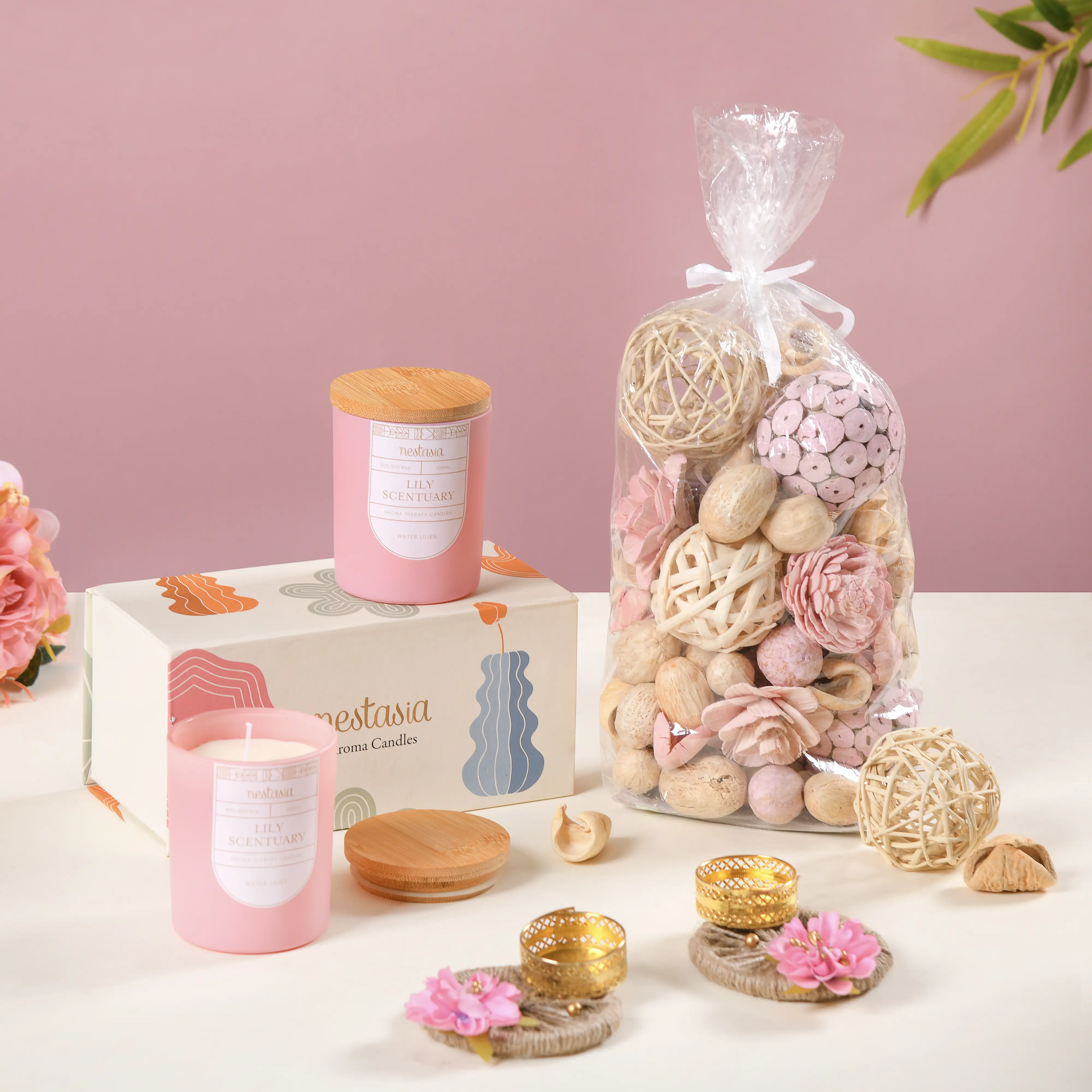 Scented Candles & Potpourri Gift Set of 5