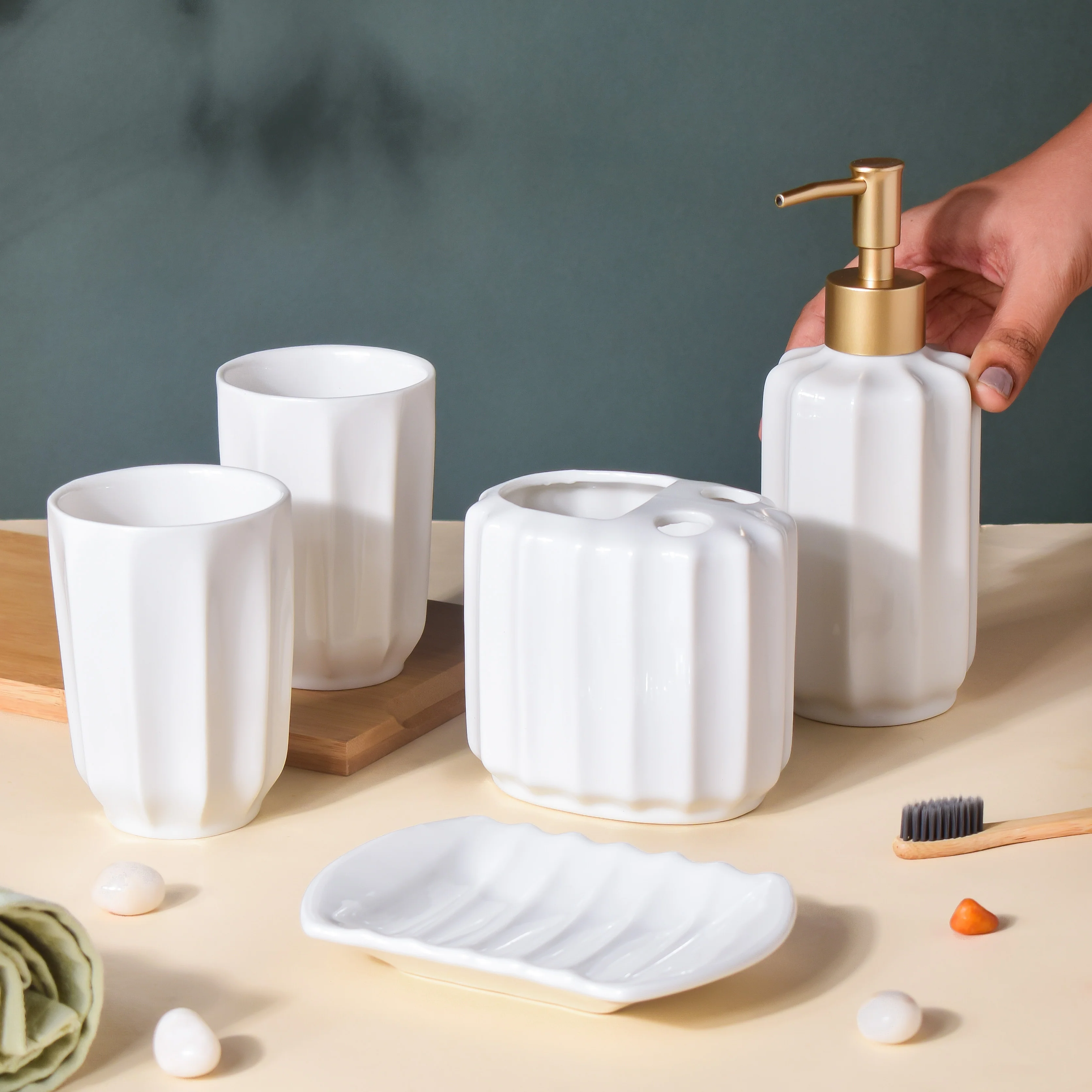 Seasalt White Bathroom Essentials Set Of 5 - Image 2