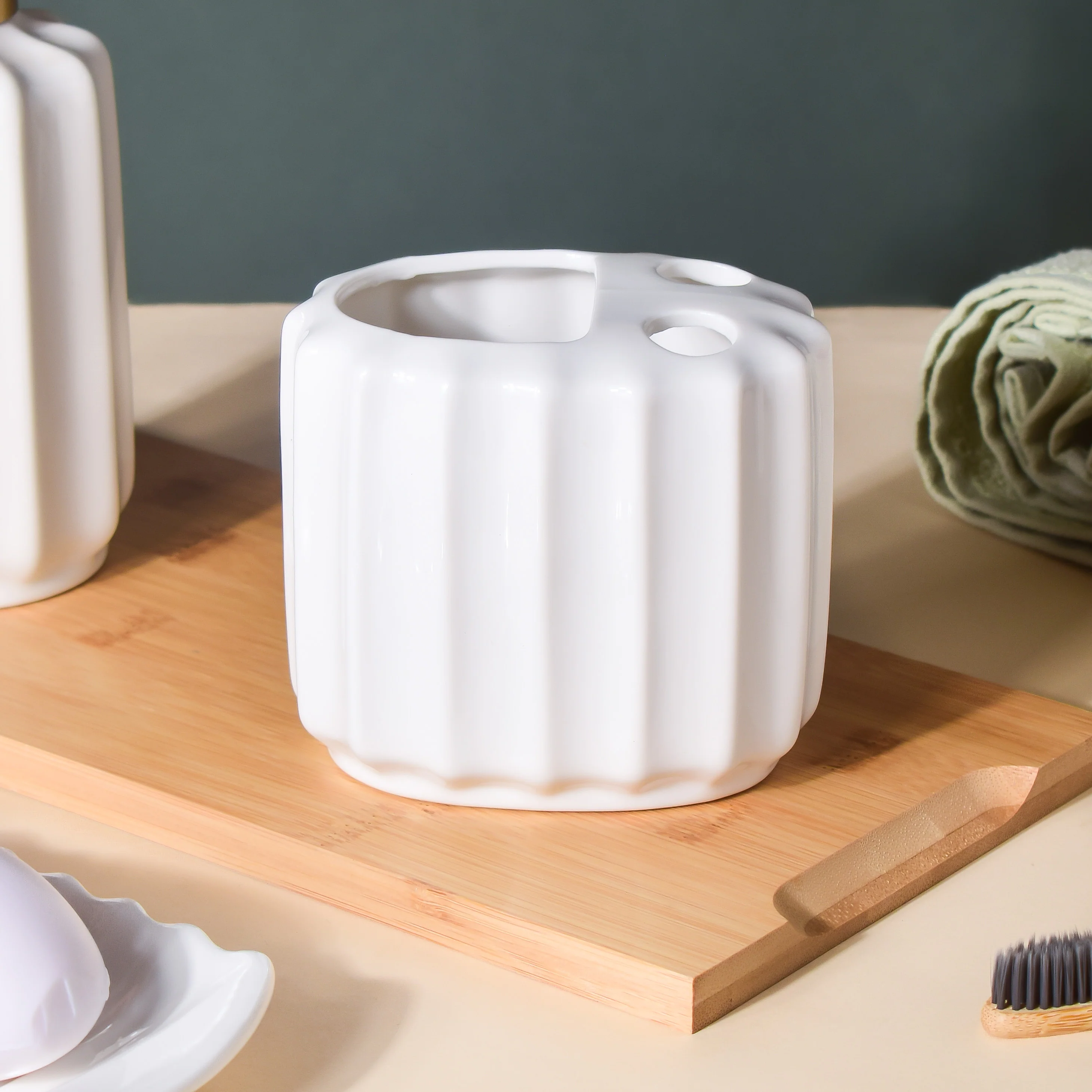 Seasalt White Bathroom Essentials Set Of 5 - Image 7