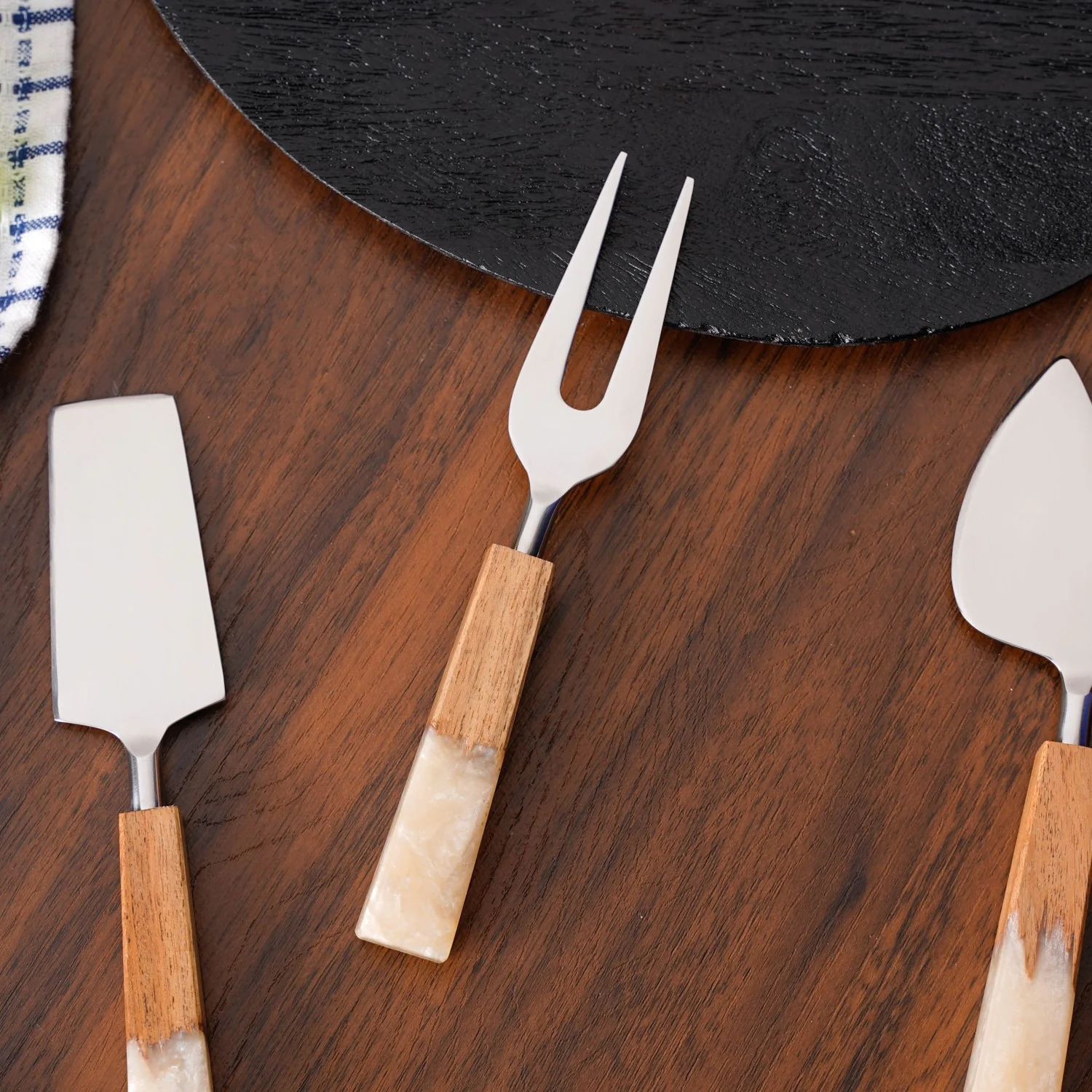 Set Of 3 Cheese Knife Trio - Image 3