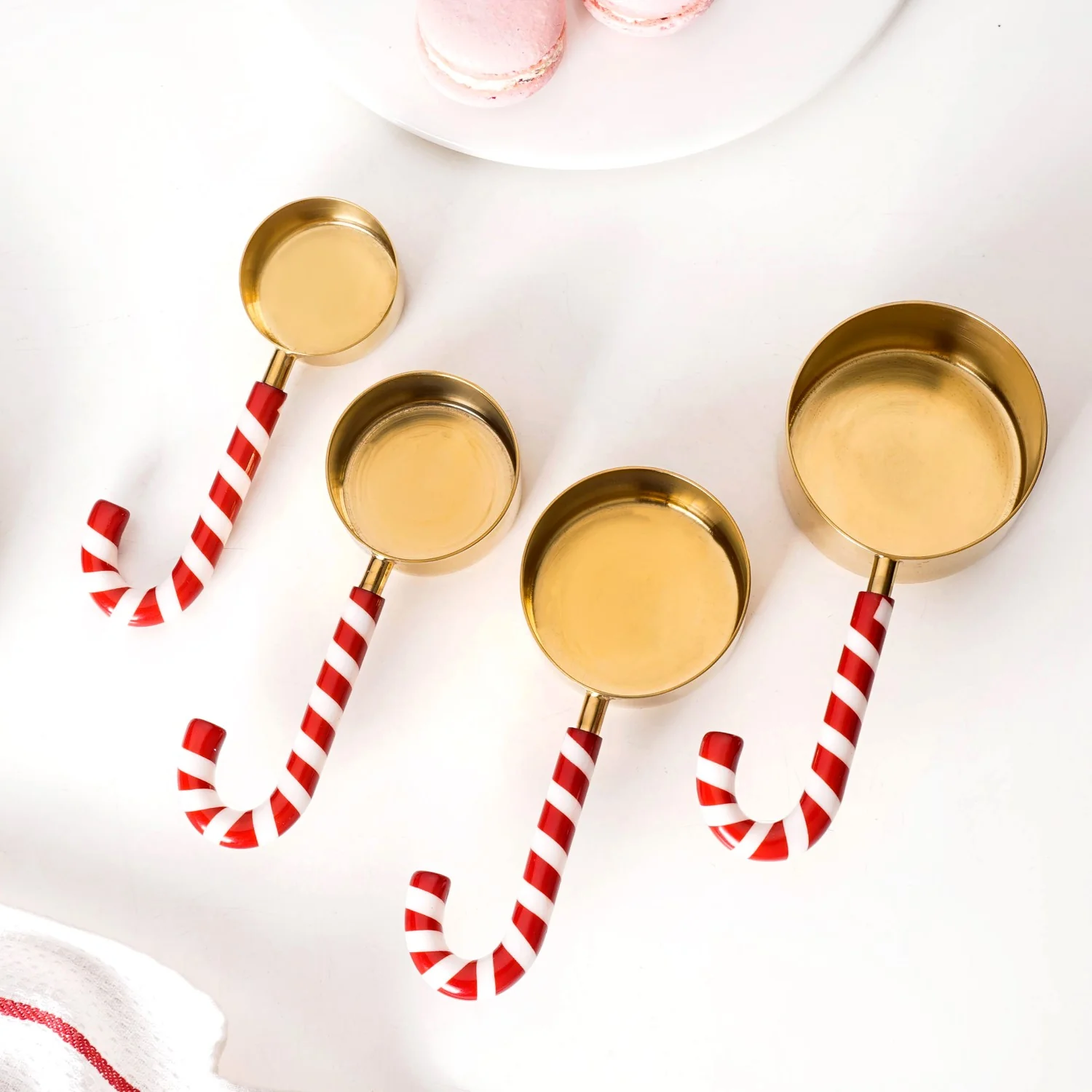 Set Of 4 Candy Stick Measuring Cups Gold - Image 6