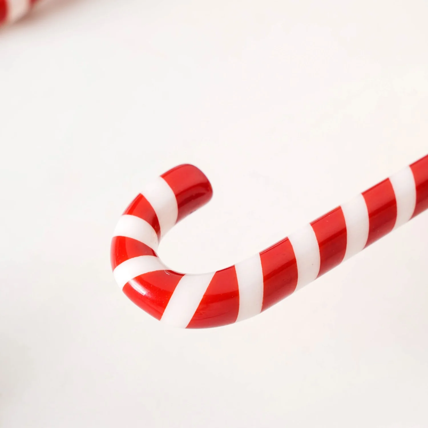 Set Of 4 Candy Stick Measuring Cups Gold - Image 9