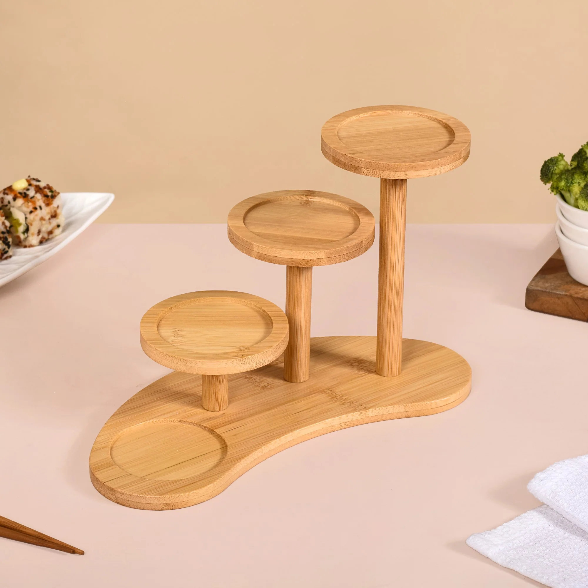 Set Of 4 Ceramic Bowls With Staircase Wooden Stand - Image 9
