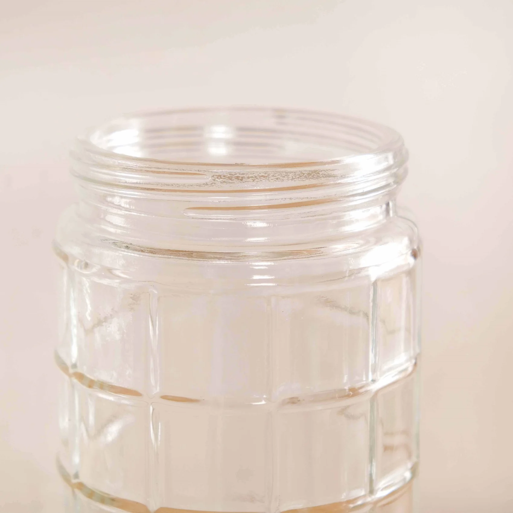 Set Of 4 Tall Glass Jars With Lid 1900ml - Image 3