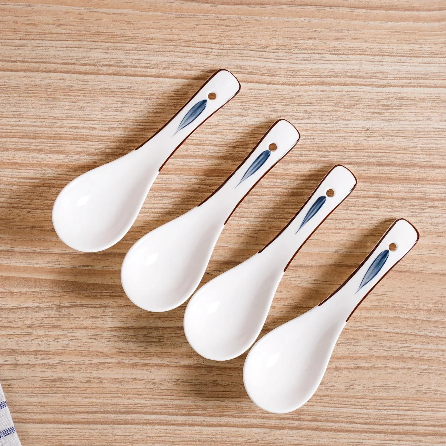 Set Of 4 Teardrop Soup Bowls With Spoon 350ml - Image 7