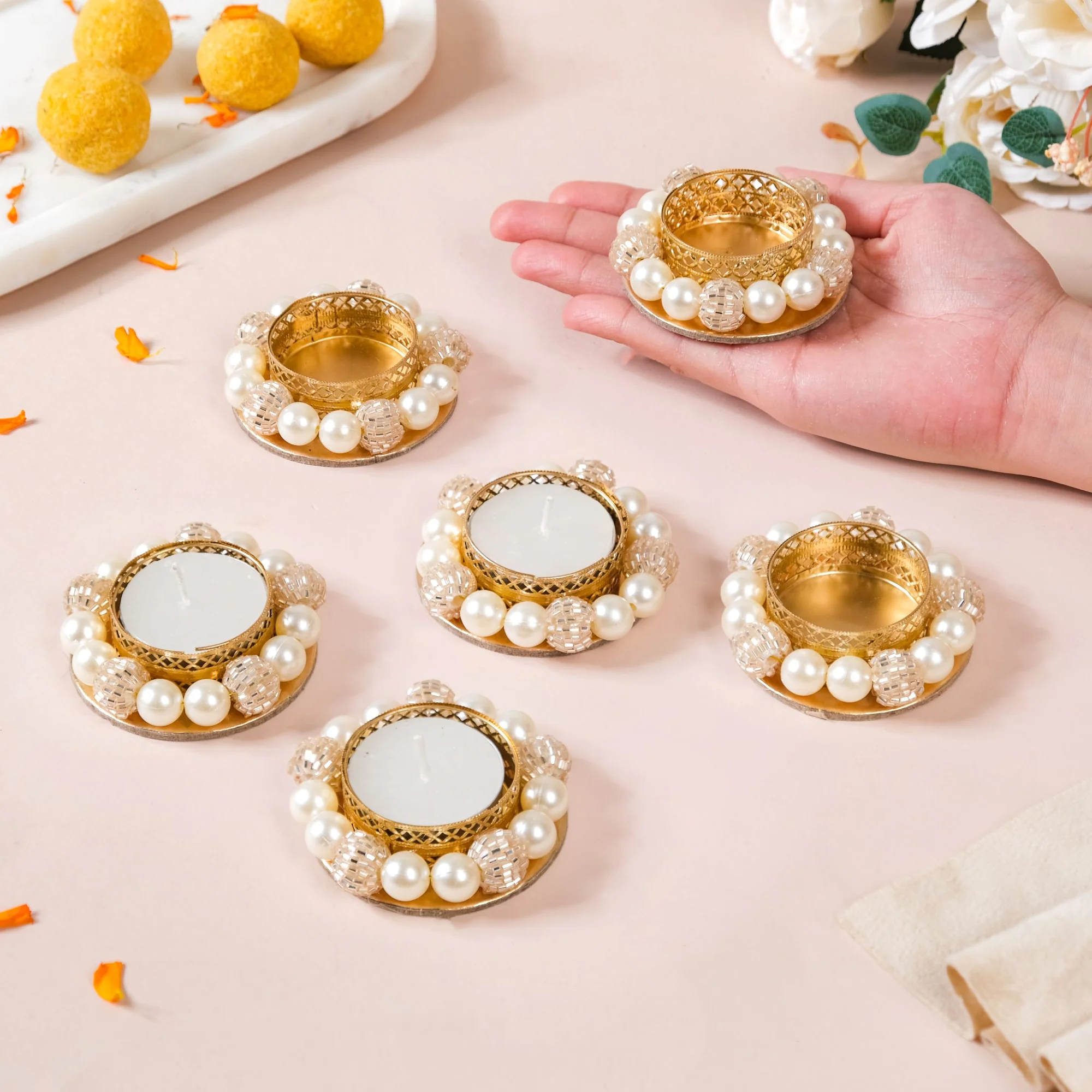 Set Of 6 Artificial Champagne Pearl Tealight Holders - Image 3