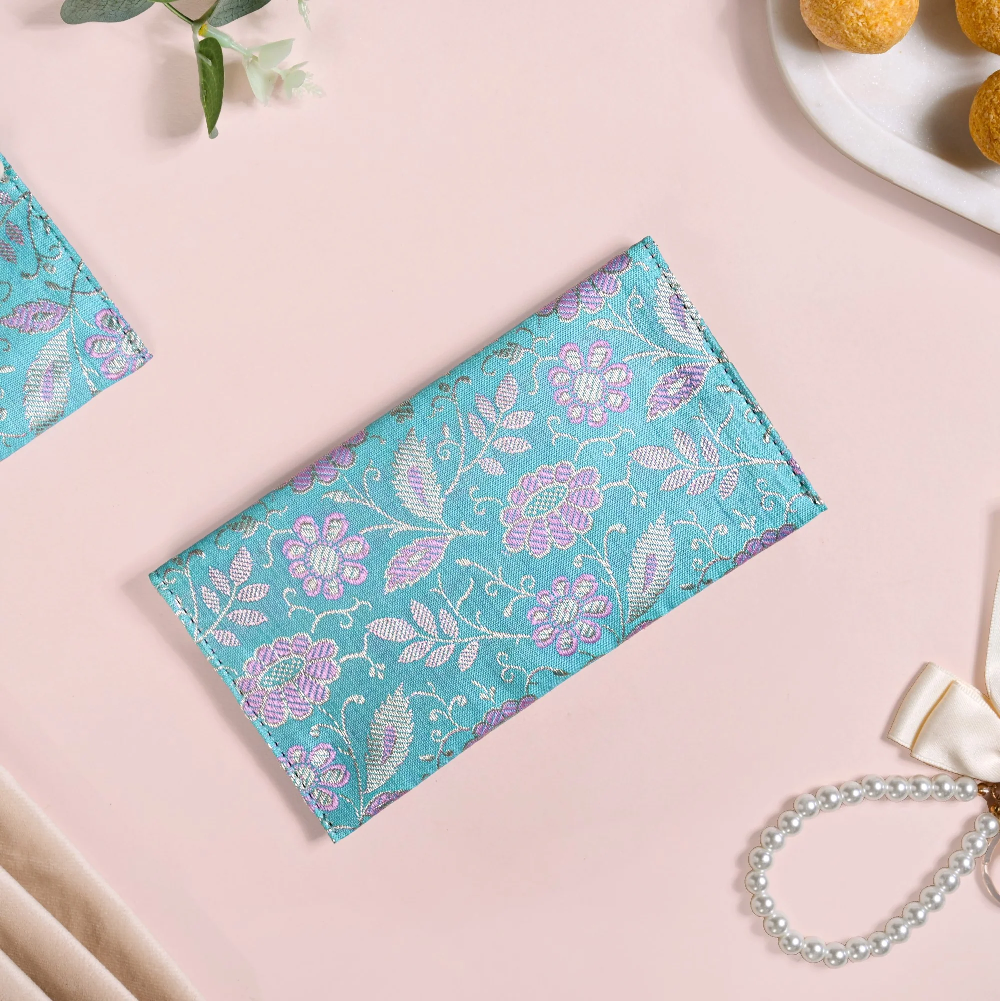 Jacquard Shagun Envelopes Set Of 6 - Image 8