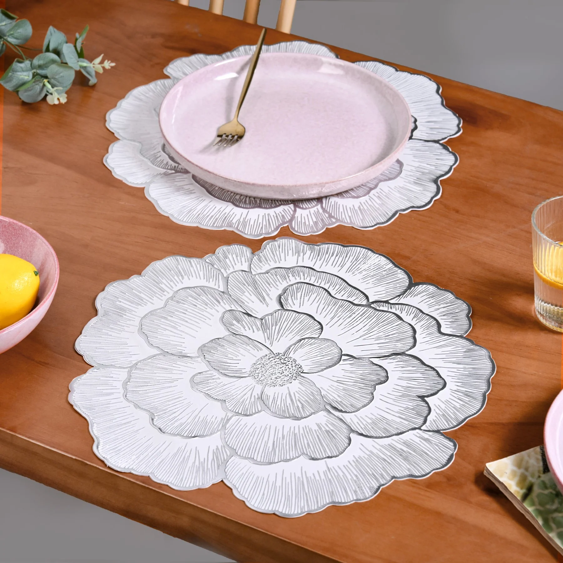 Silver And White Blooming Base Placemats Set Of 6 - Image 8