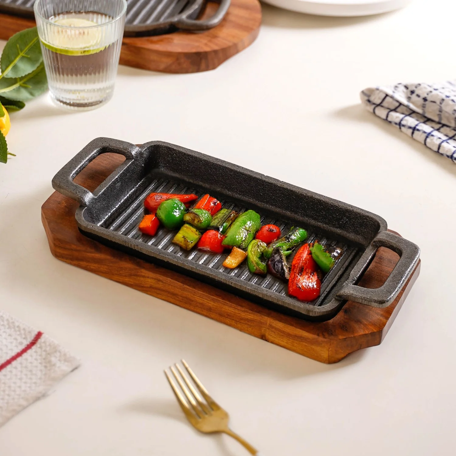 Sizzler Hotplate Grill With Wooden Tray - Image 2