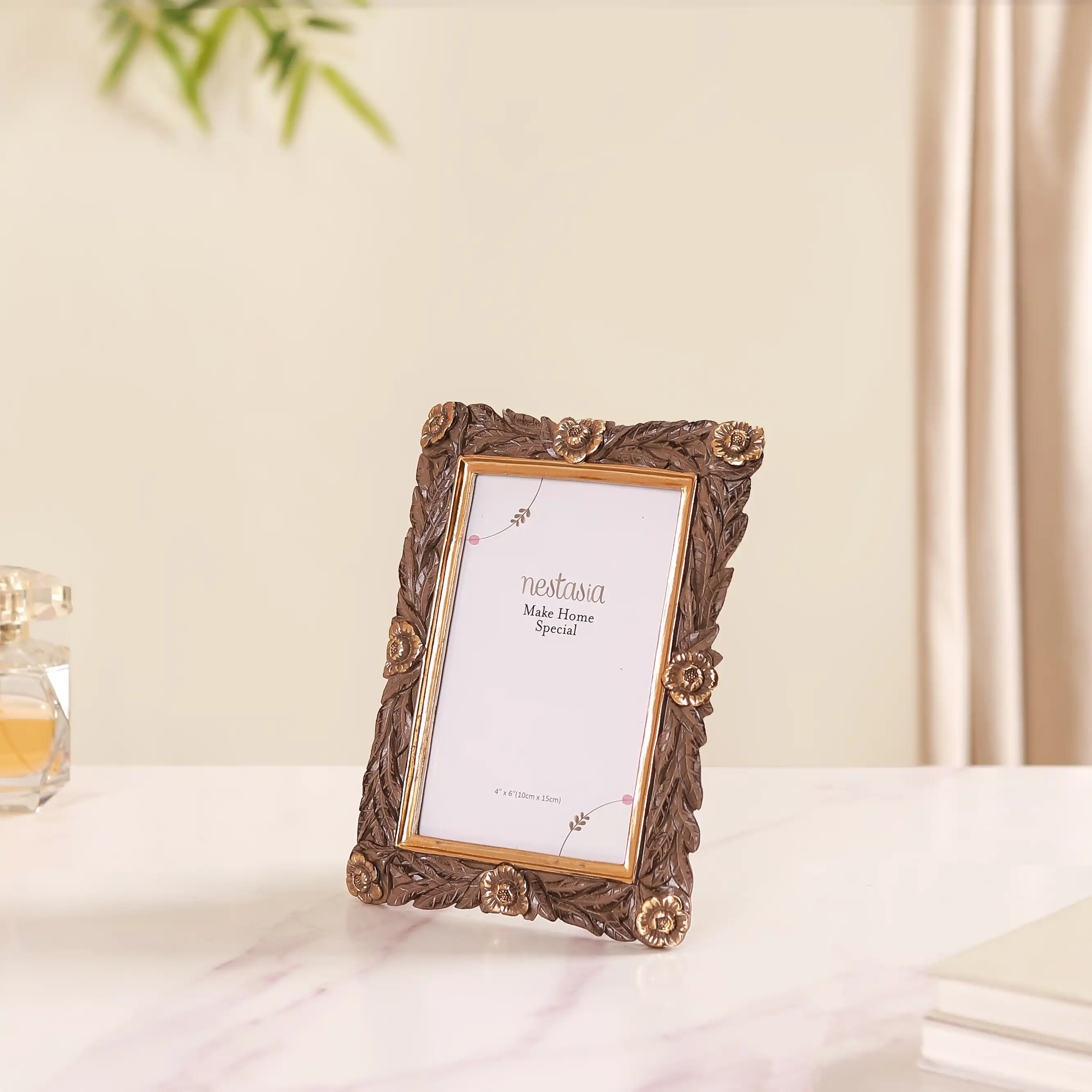 Small Victorian Photo Frame 8"x6" - Image 9