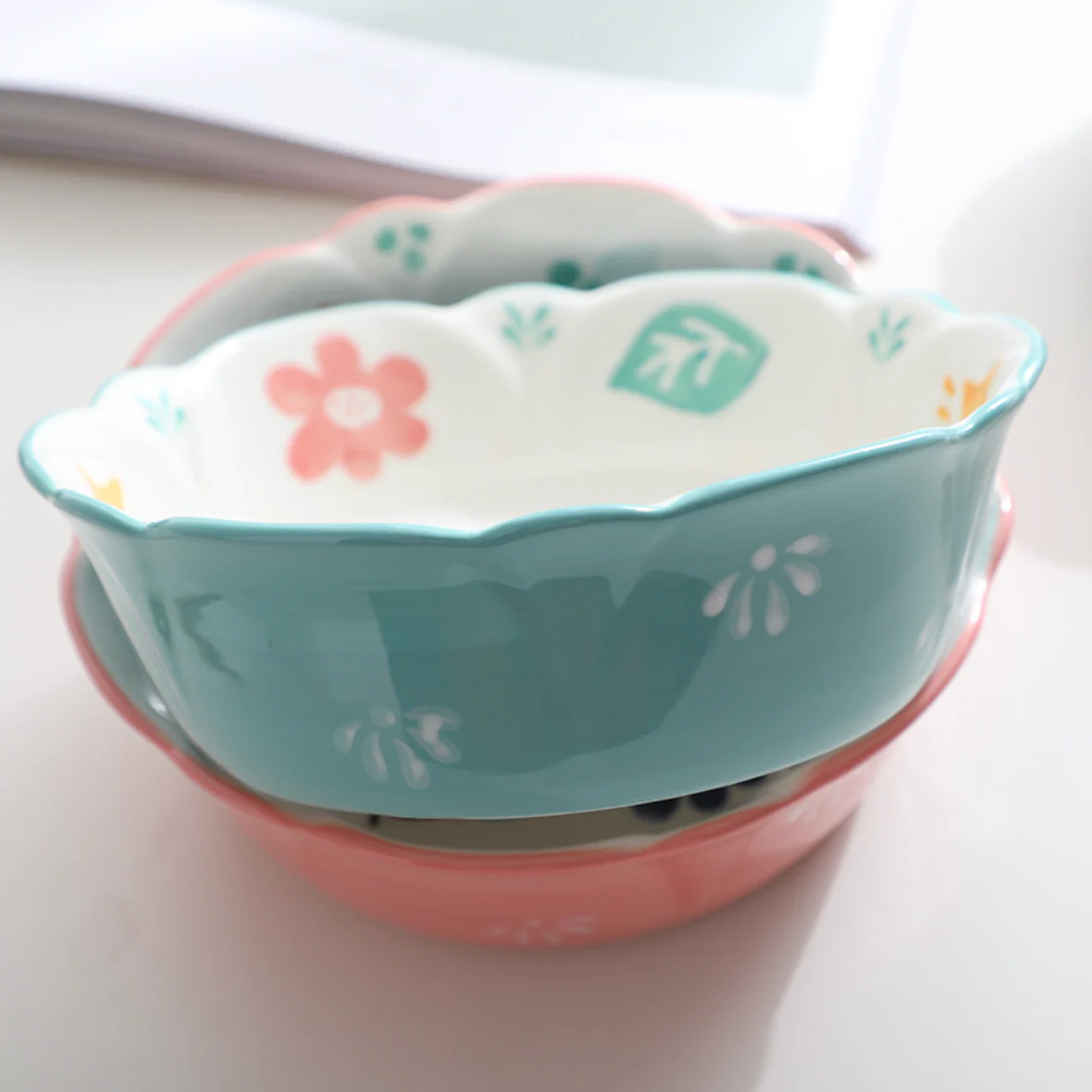 Snack Bowl with Wavy Rim 300 ml - Image 8