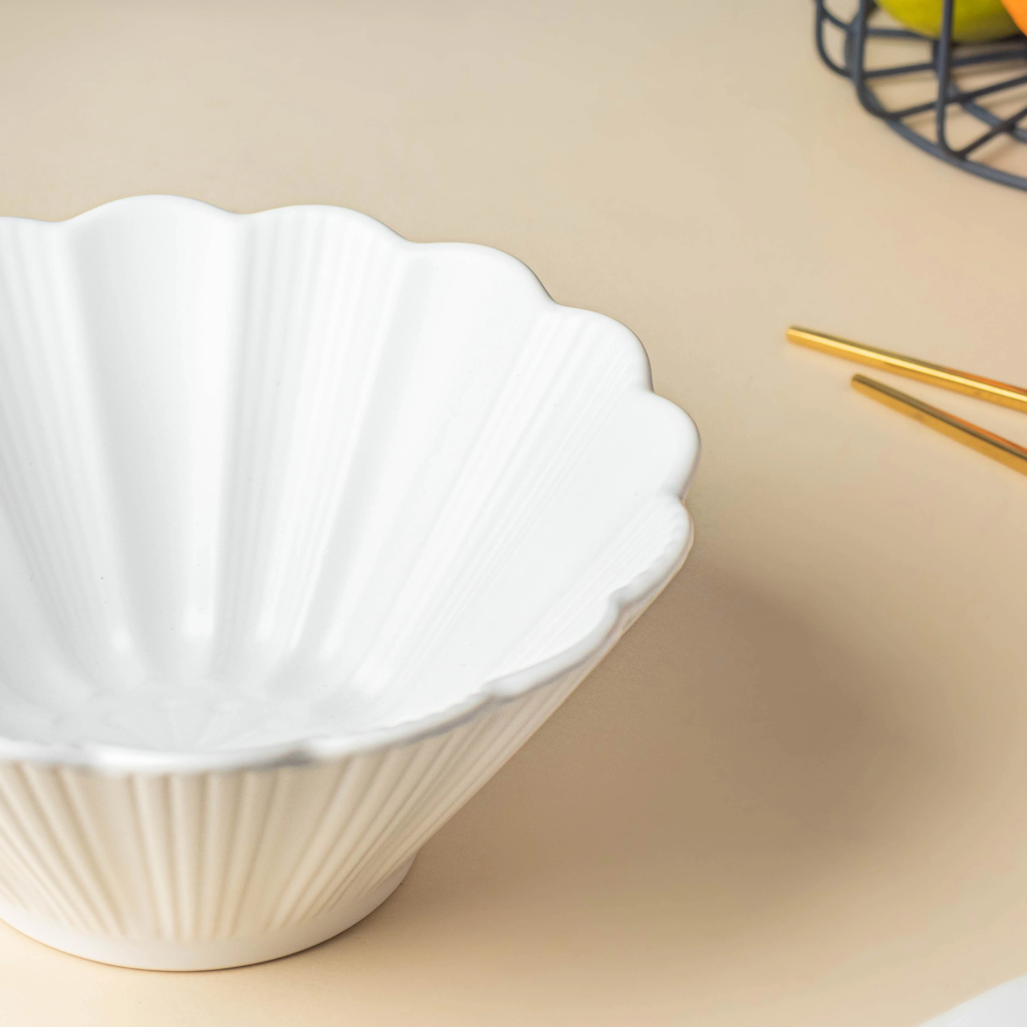 Snow White Fluted Ramen Bowl 600 ml - Image 6