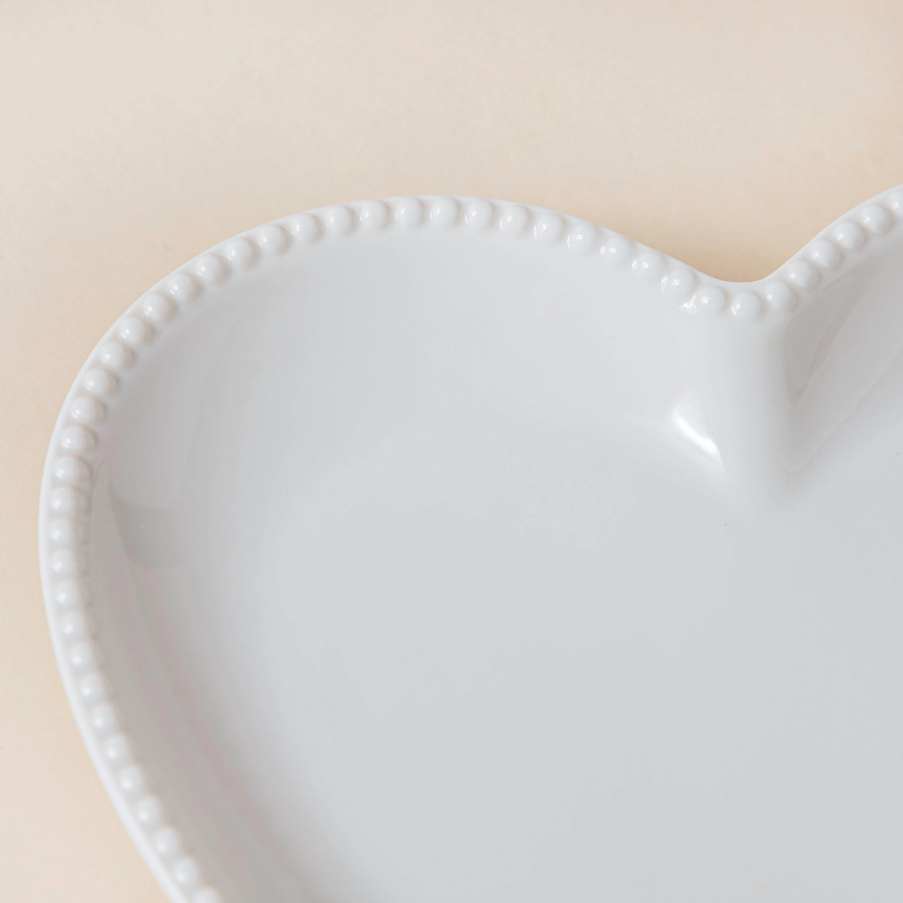 Snow White Heart Snack Plate - Image 7