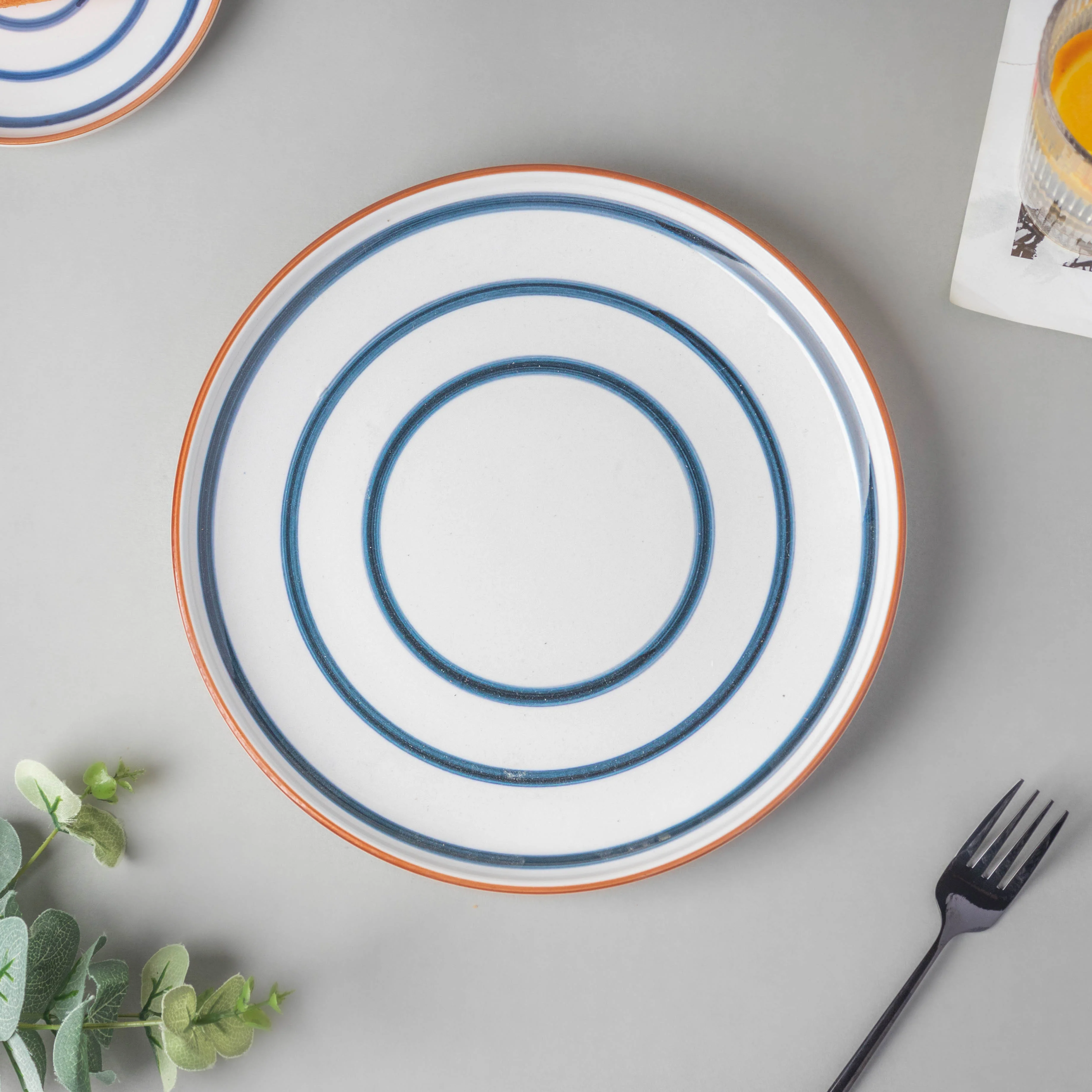 Spiral Dinner Plate Blue 10 Inch - Image 4