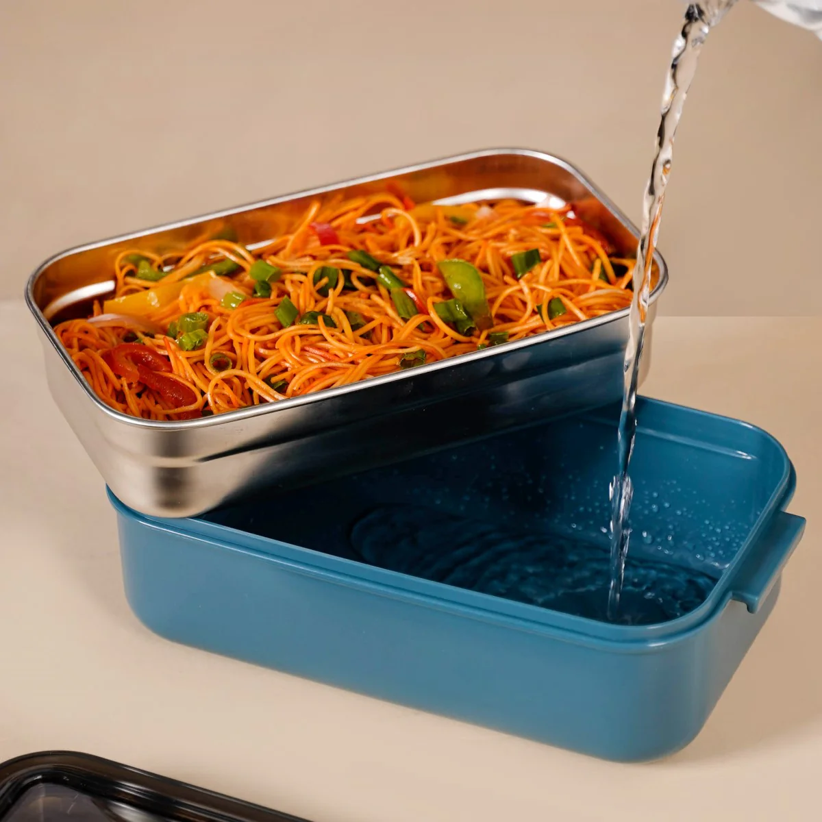Stackable Insulated Lunch Box With Cutlery Blue 1050ml - Image 13