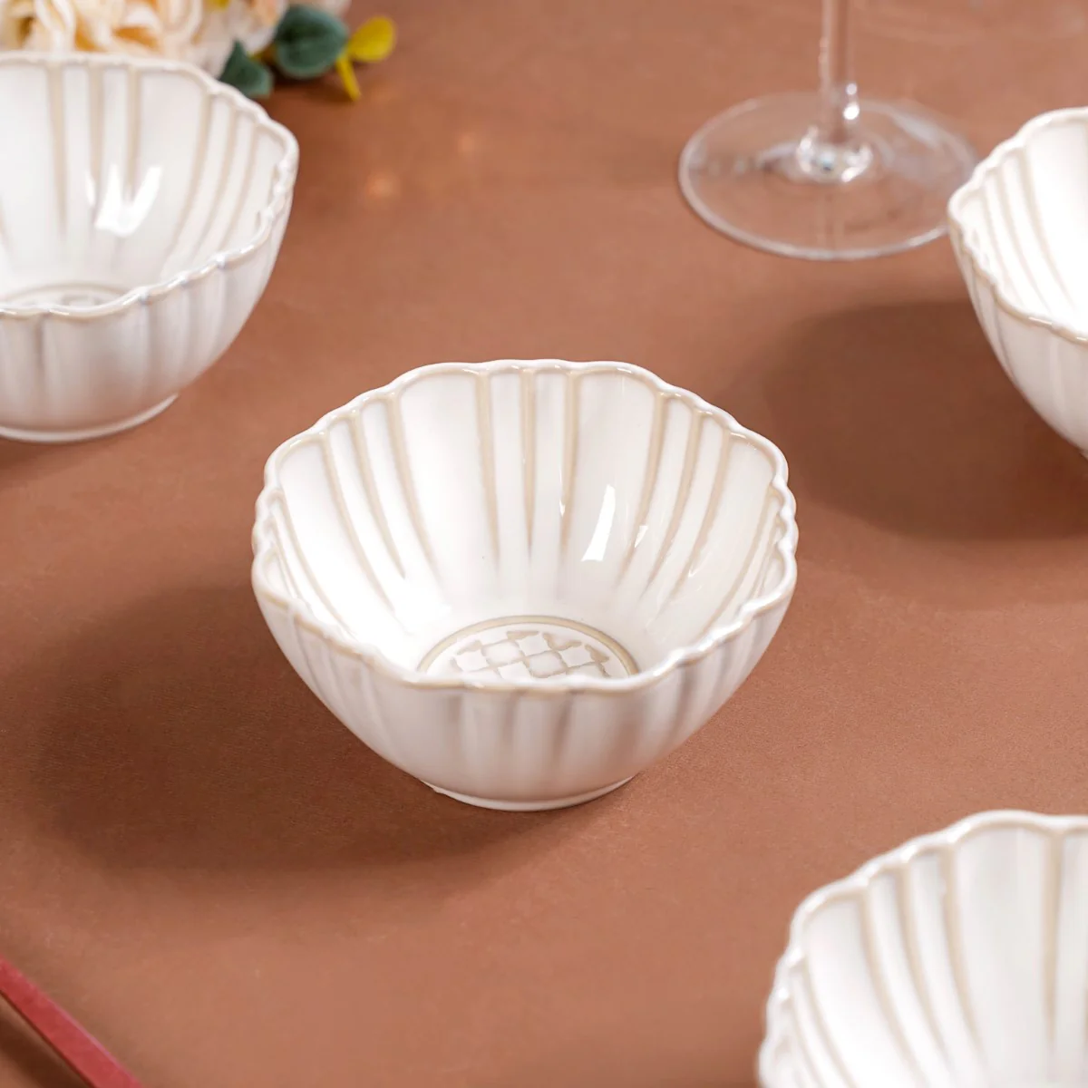 Stoneware Ivory Scallop Rimmed Soup Bowl Set Of 4 350ml - Image 10