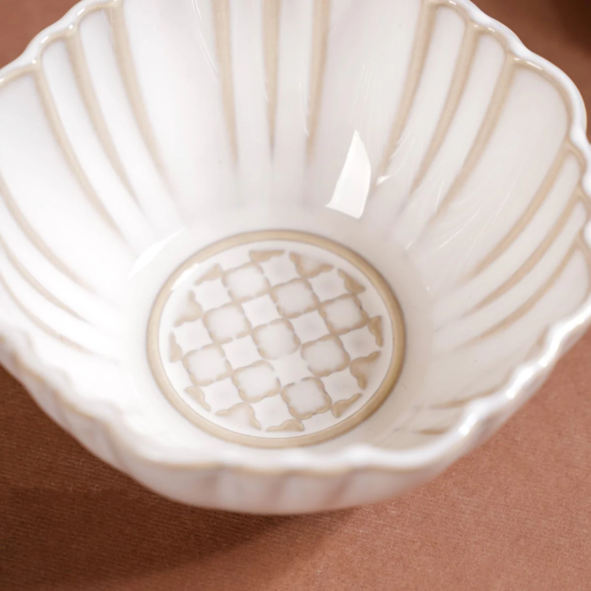Stoneware Ivory Scallop Rimmed Soup Bowl Set Of 4 350ml - Image 7