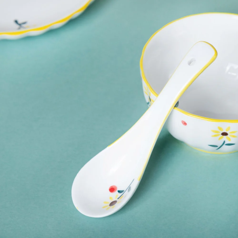 Sunflower 8 Piece Dinner Set For 2 - Image 9