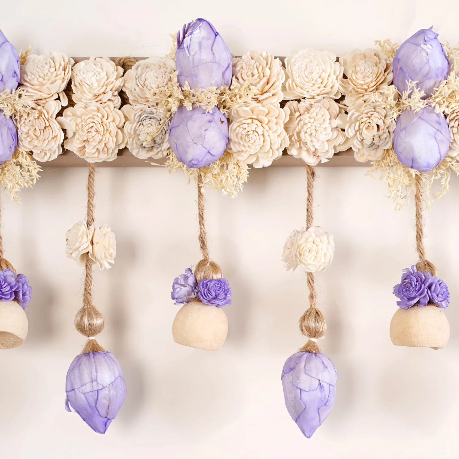 Sustainable Bandarwal With Sola Flower Lavender - Image 3
