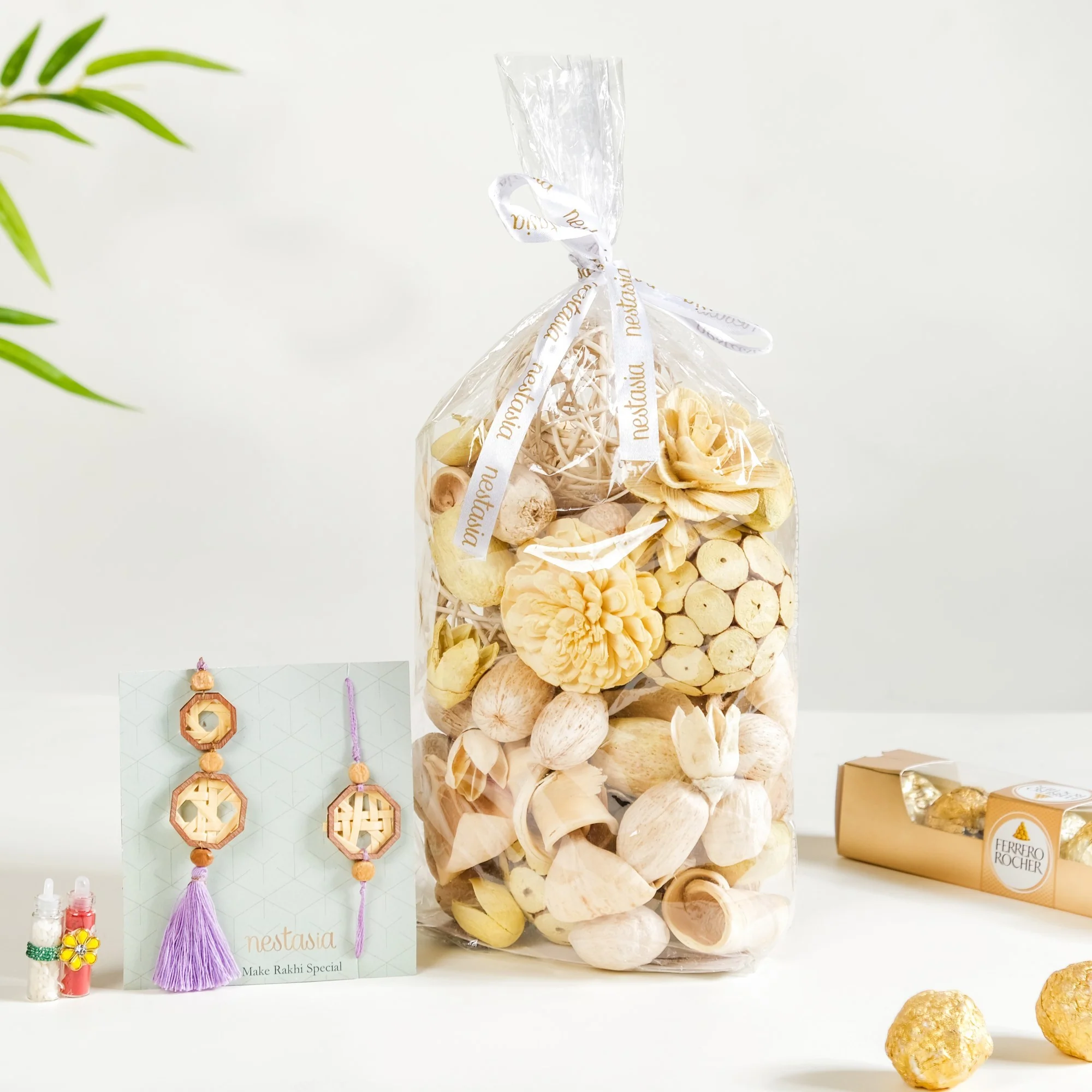 Sustainable Serenity Bhaiya & Bhabhi Rakhi Hamper Set Of 4 - Image 4