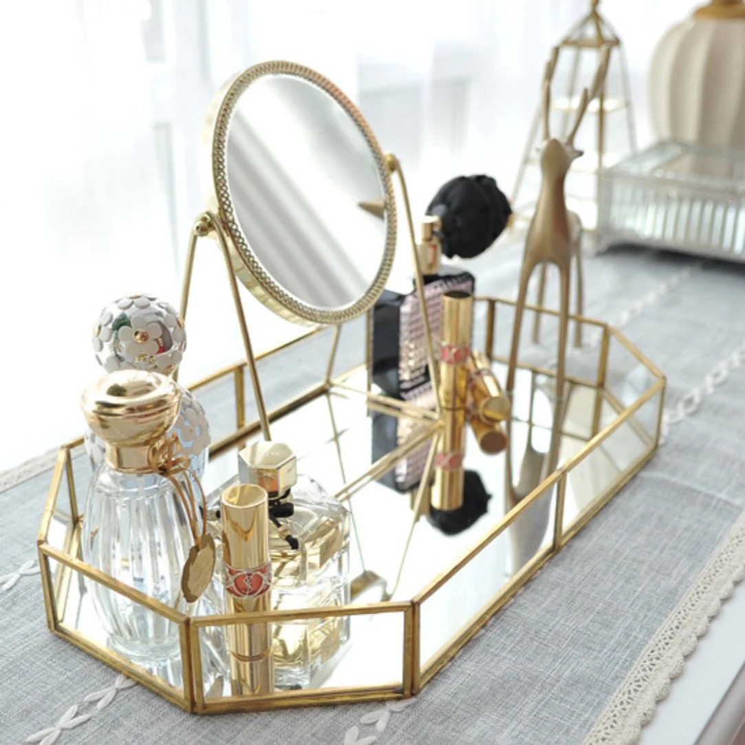 Table Mirror - Image 3