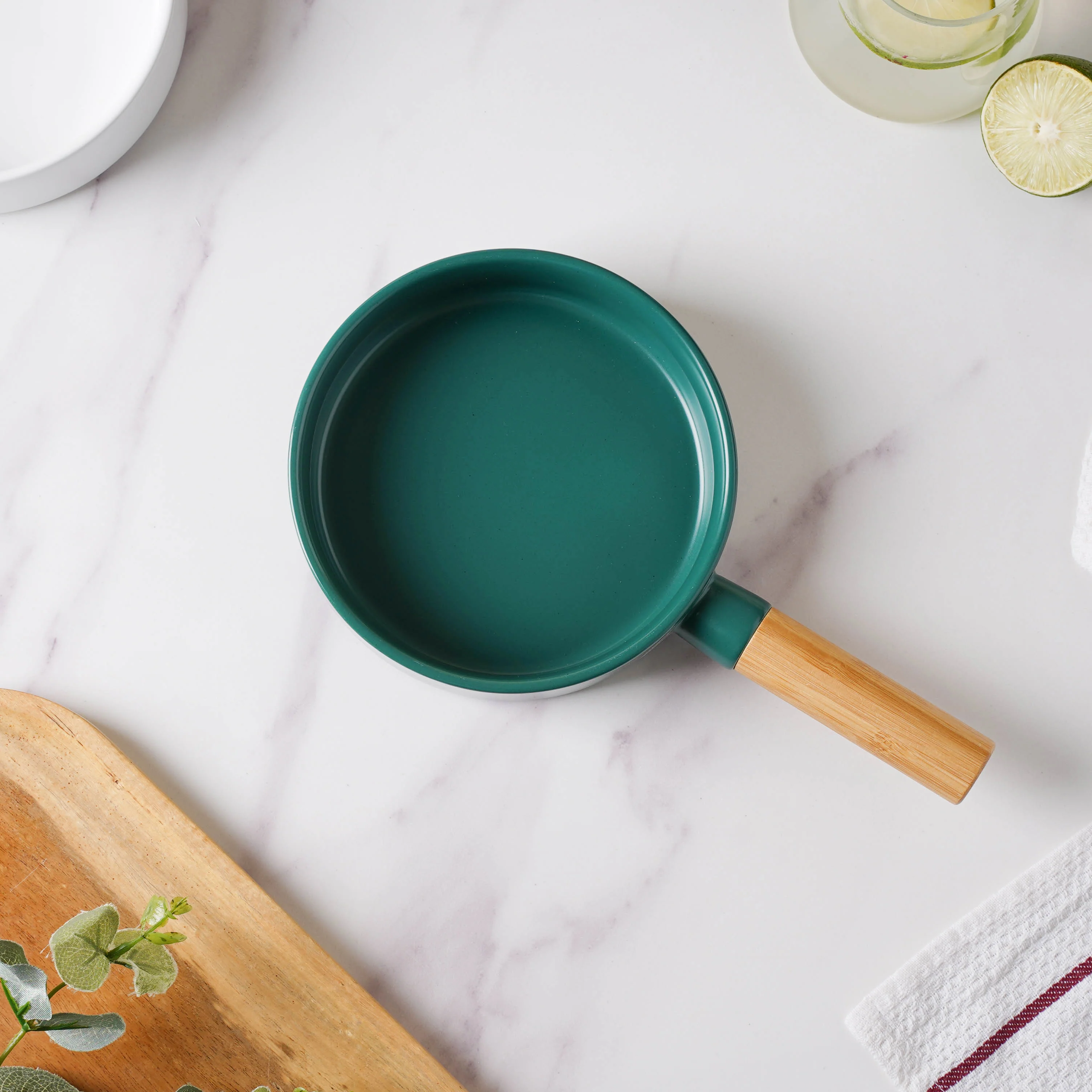 Teal Tantrum Baking Pan With Handle - Image 3