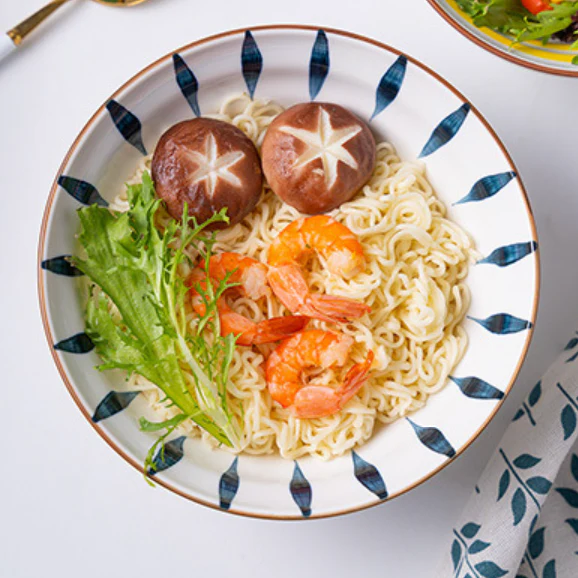 Teardrop Textured Ramen Bowl Blue 550 ml - Image 5