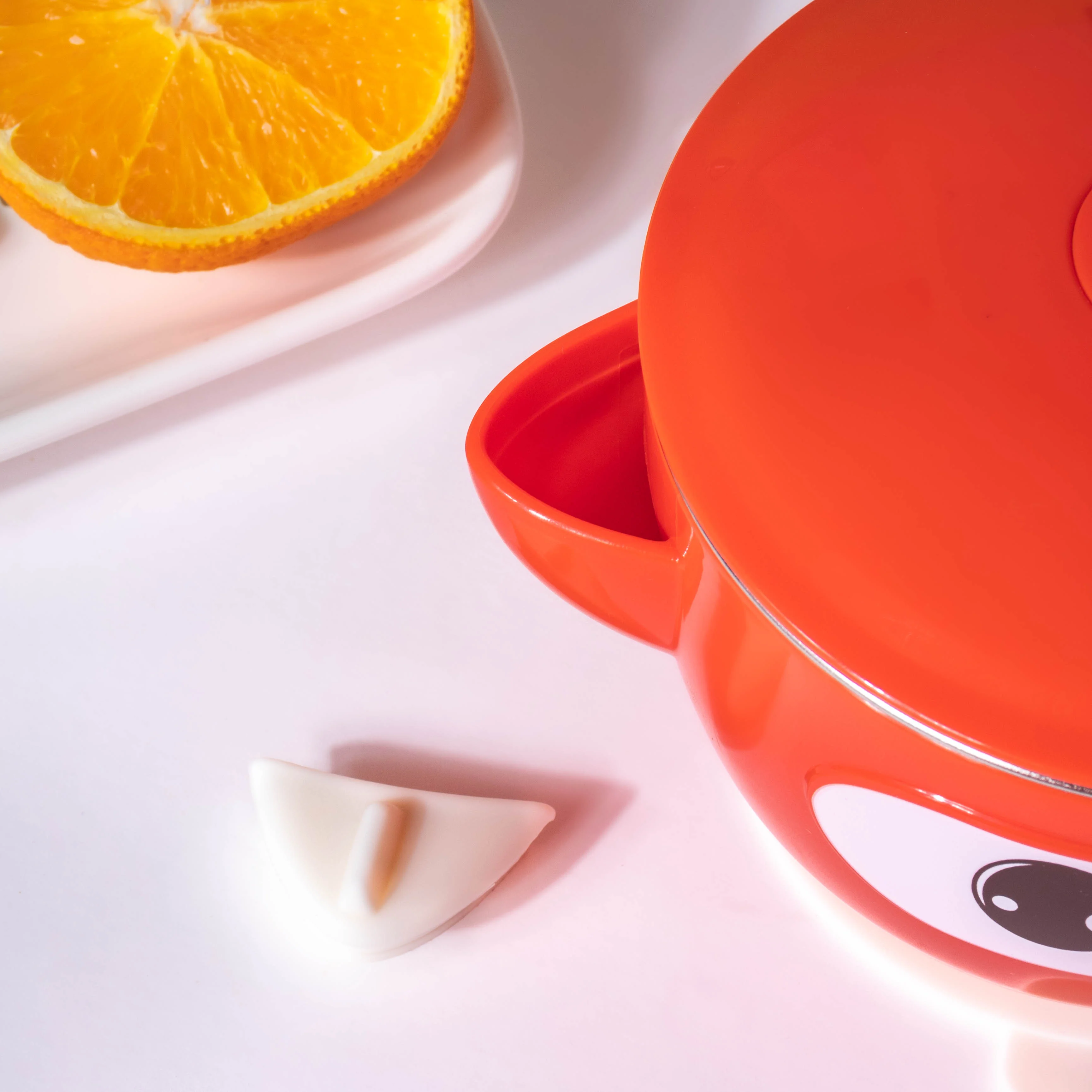 Airtight Stay Warm Steel Bowl With Suction Base Red 300 ml - Image 10