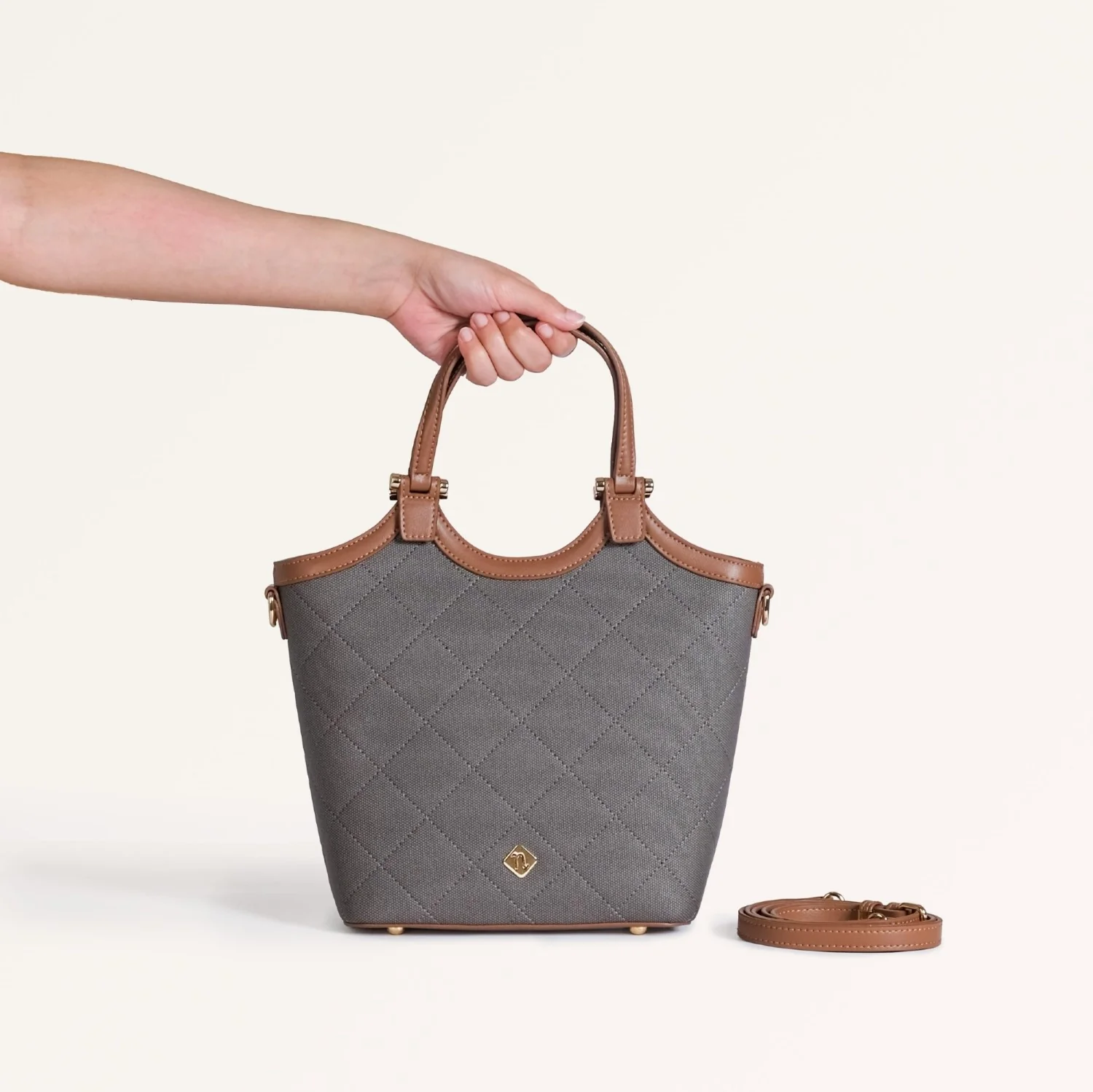 Terra Handbag With Sling - Image 4