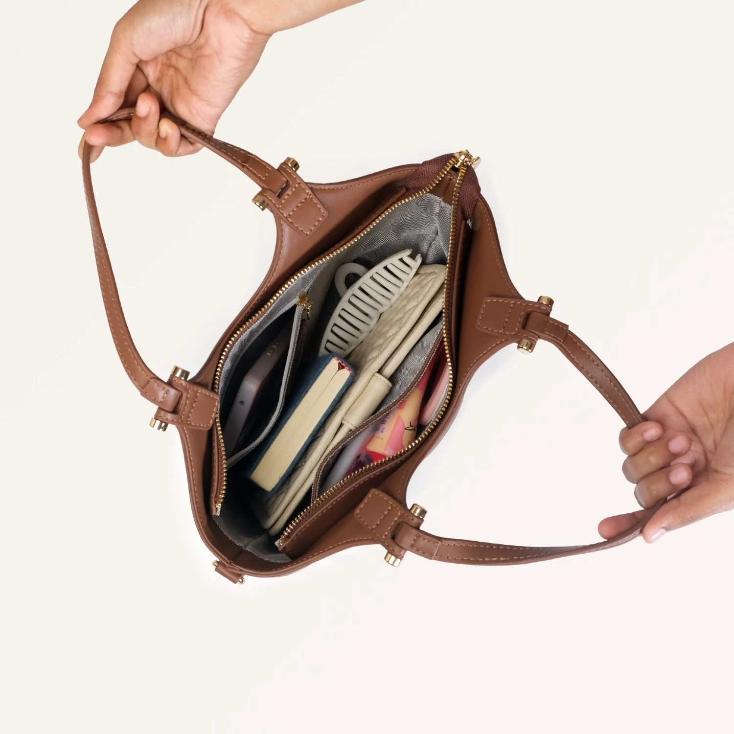 Terra Handbag With Sling - Image 9