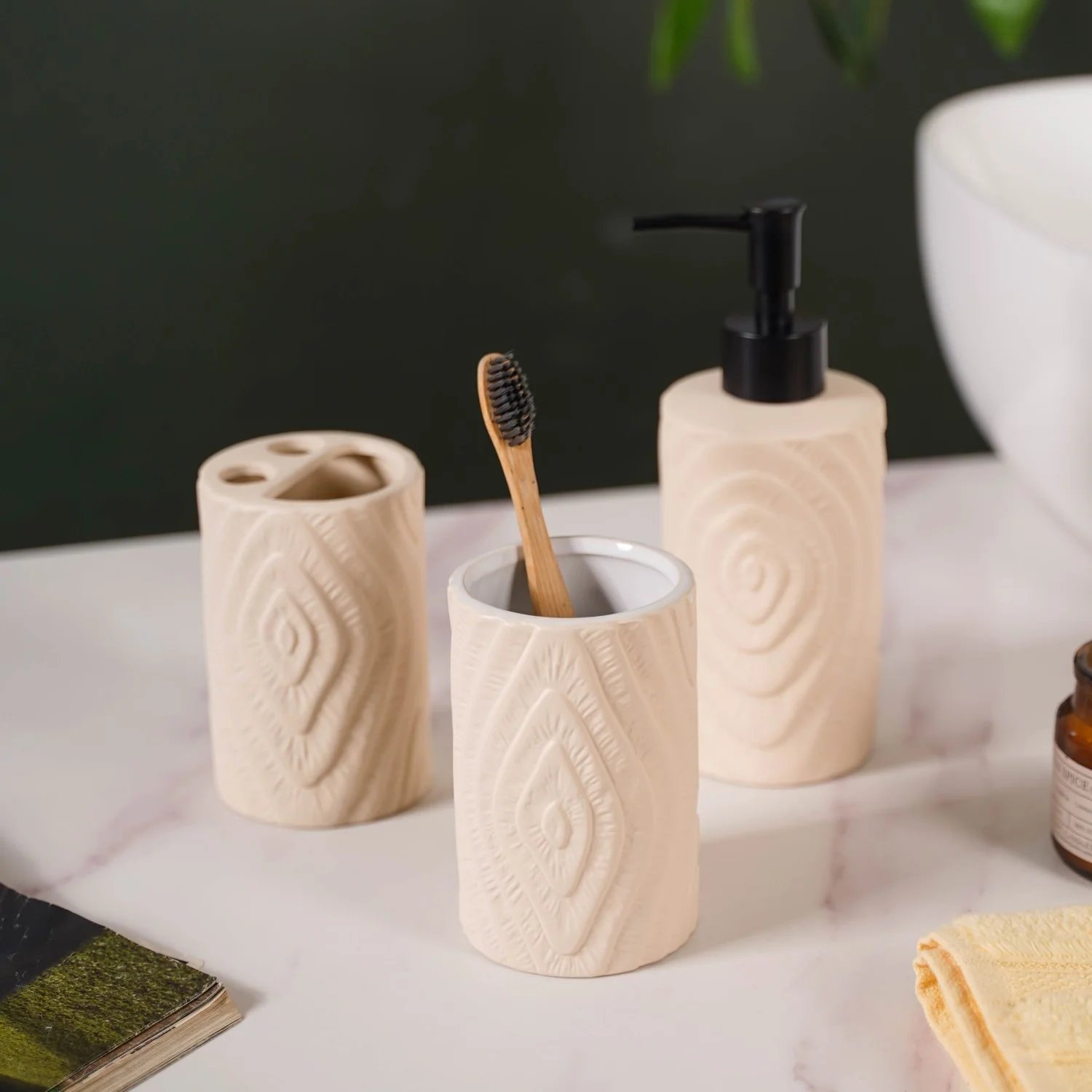 Textured Bathroom Accessories Set Of 3 Beige - Image 10