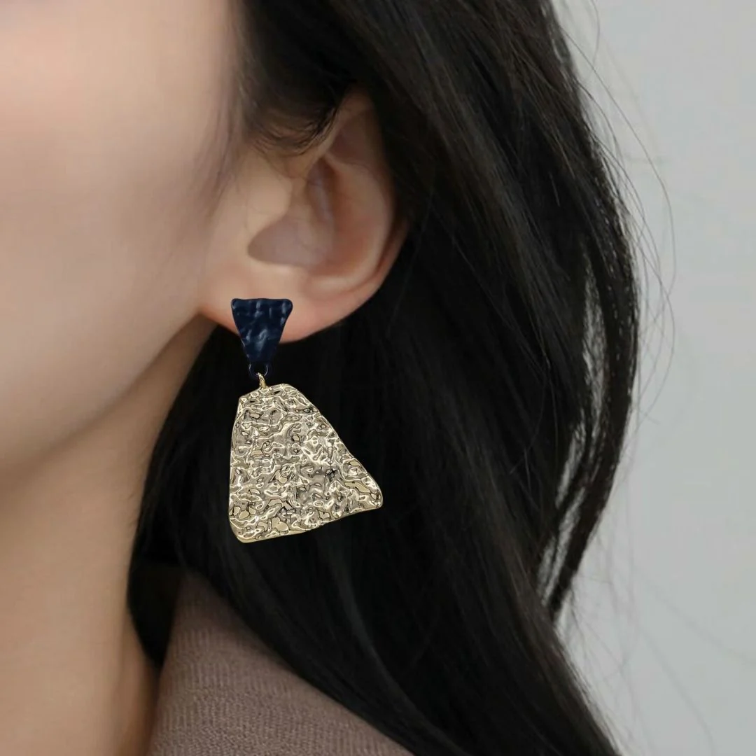 Textured Symmetry Black And Gold Earrings - Image 5