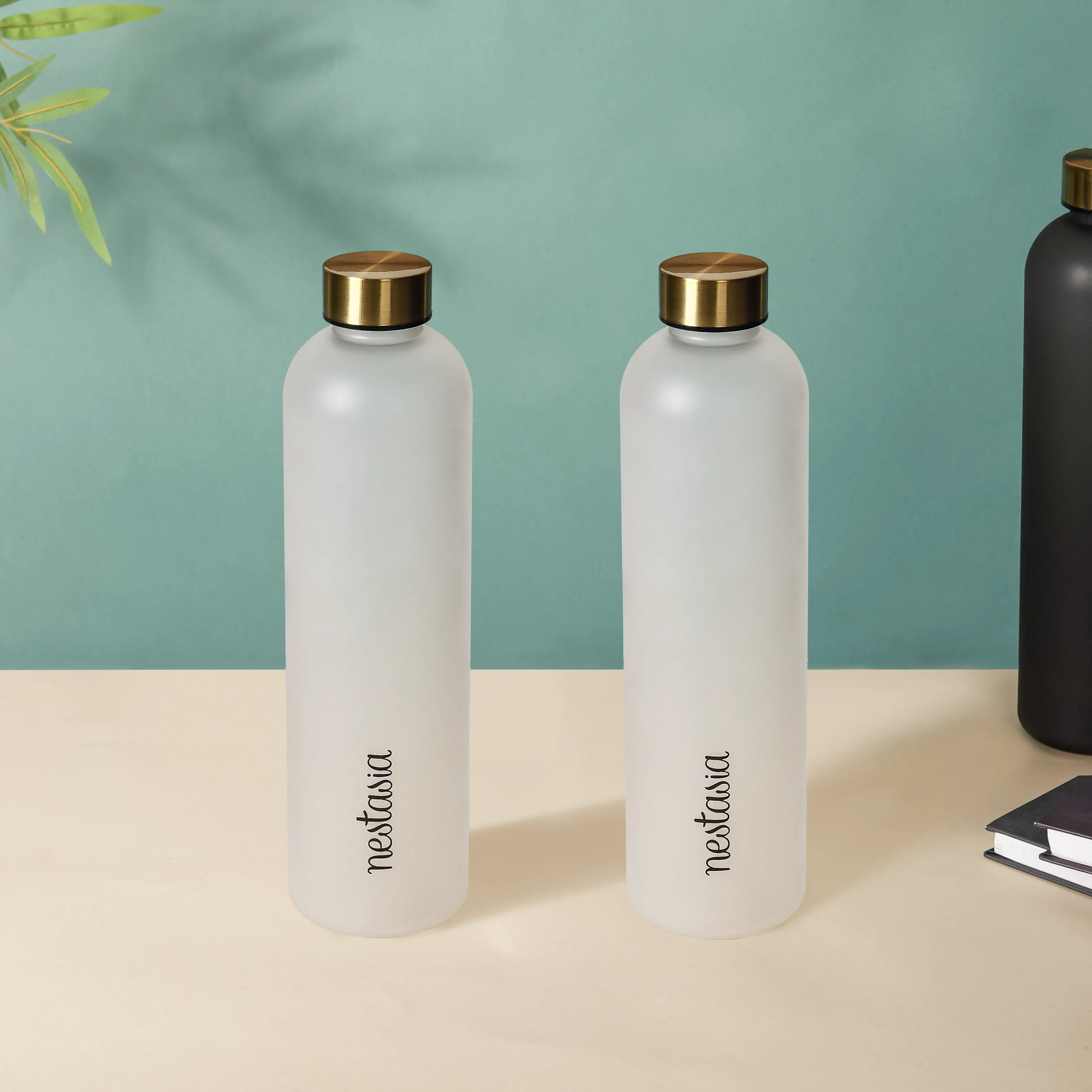Time Marker Matte Water Bottle White 1L Set Of 2 - Image 2