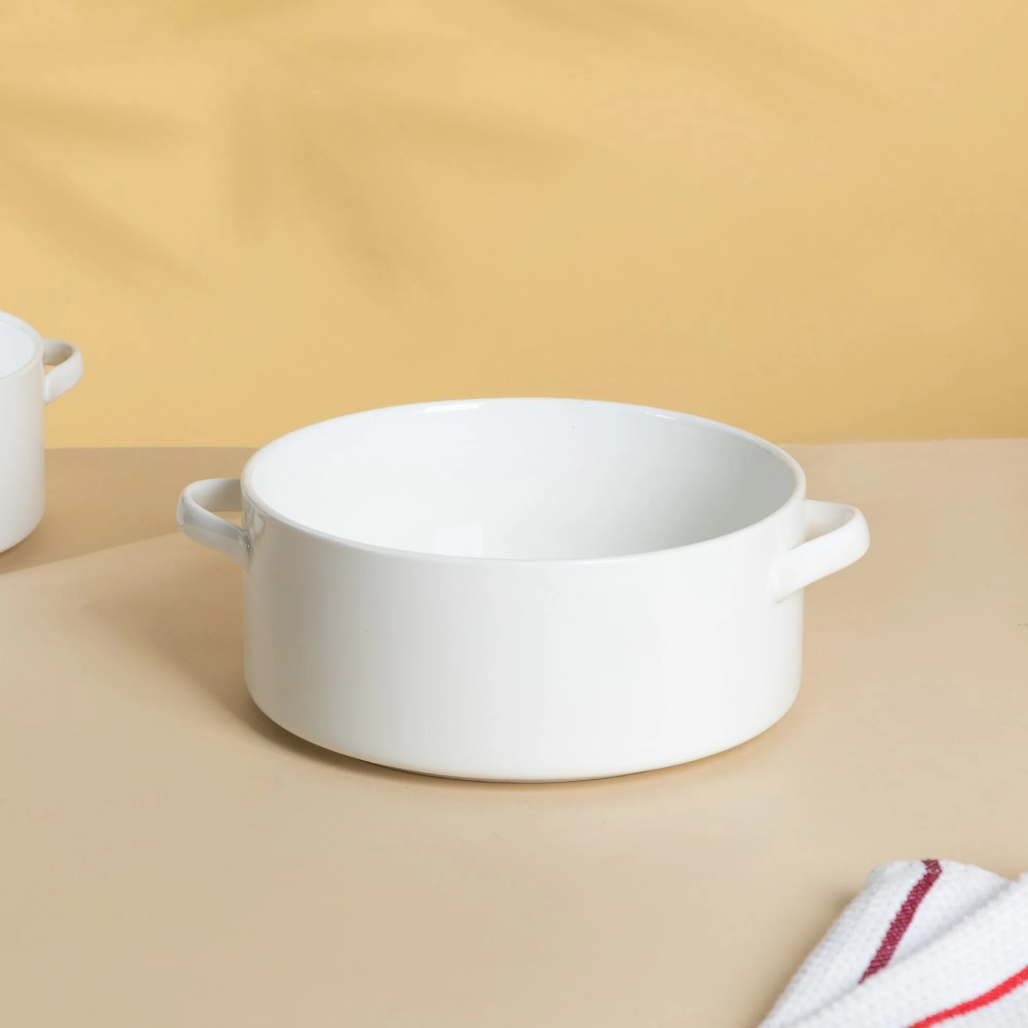 Toujours Baking Bowl With Handle - Image 5