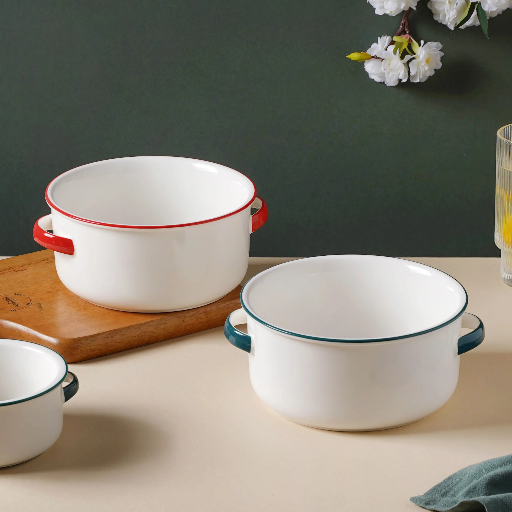 Toujours Serving Bowl With Handle - Image 9