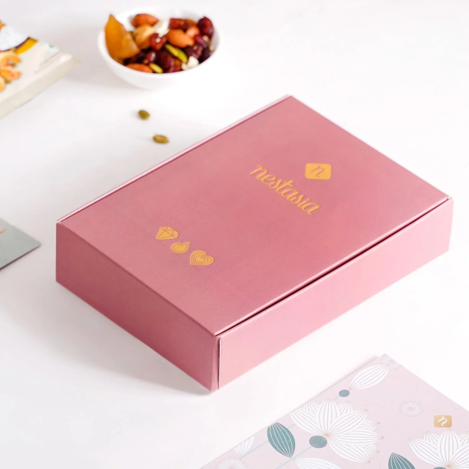 Uber Chic Fashionista Rakhi Gift Set For Sister - Image 10