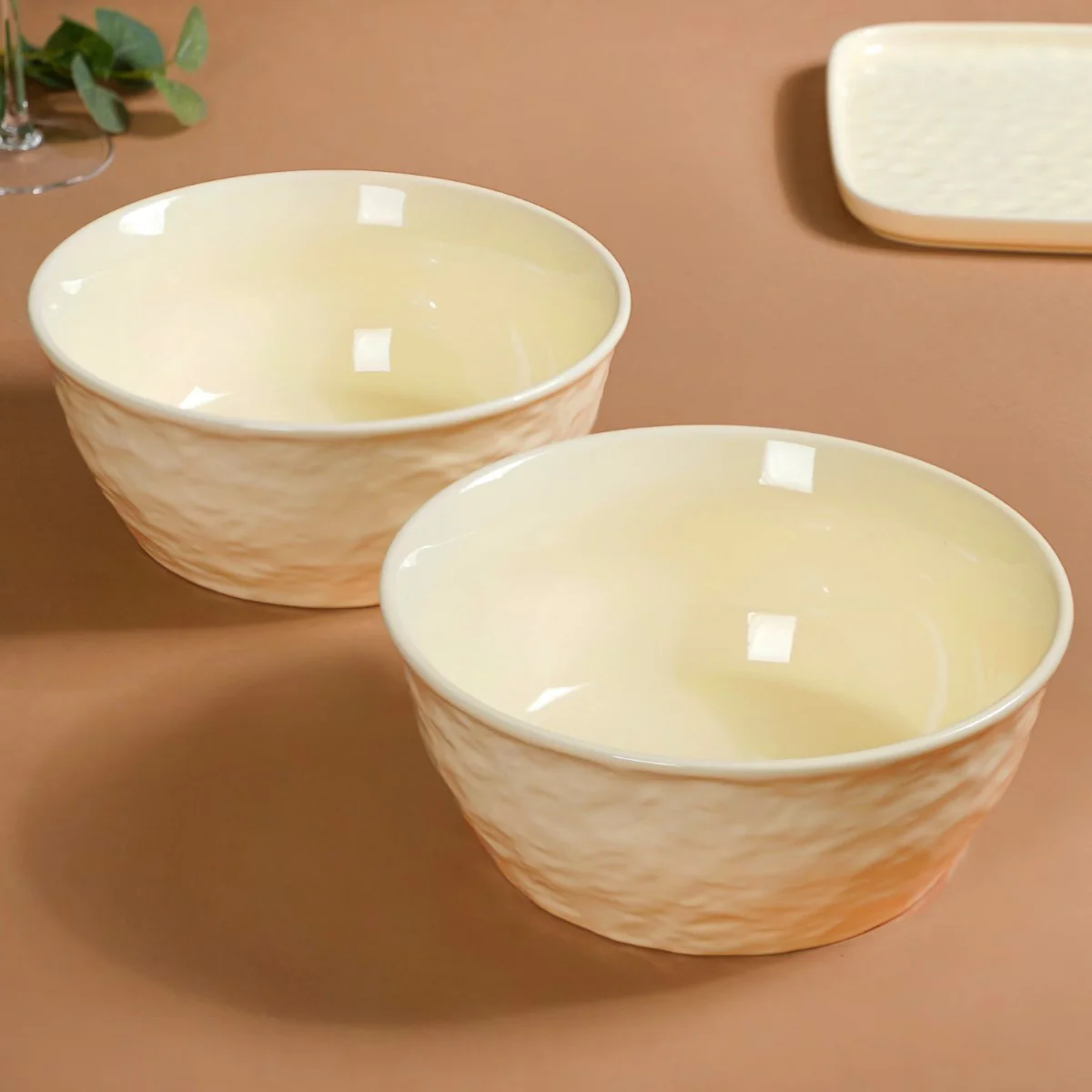 Vanilla White Textured Serving Bowl Set Of 2 1900ml
