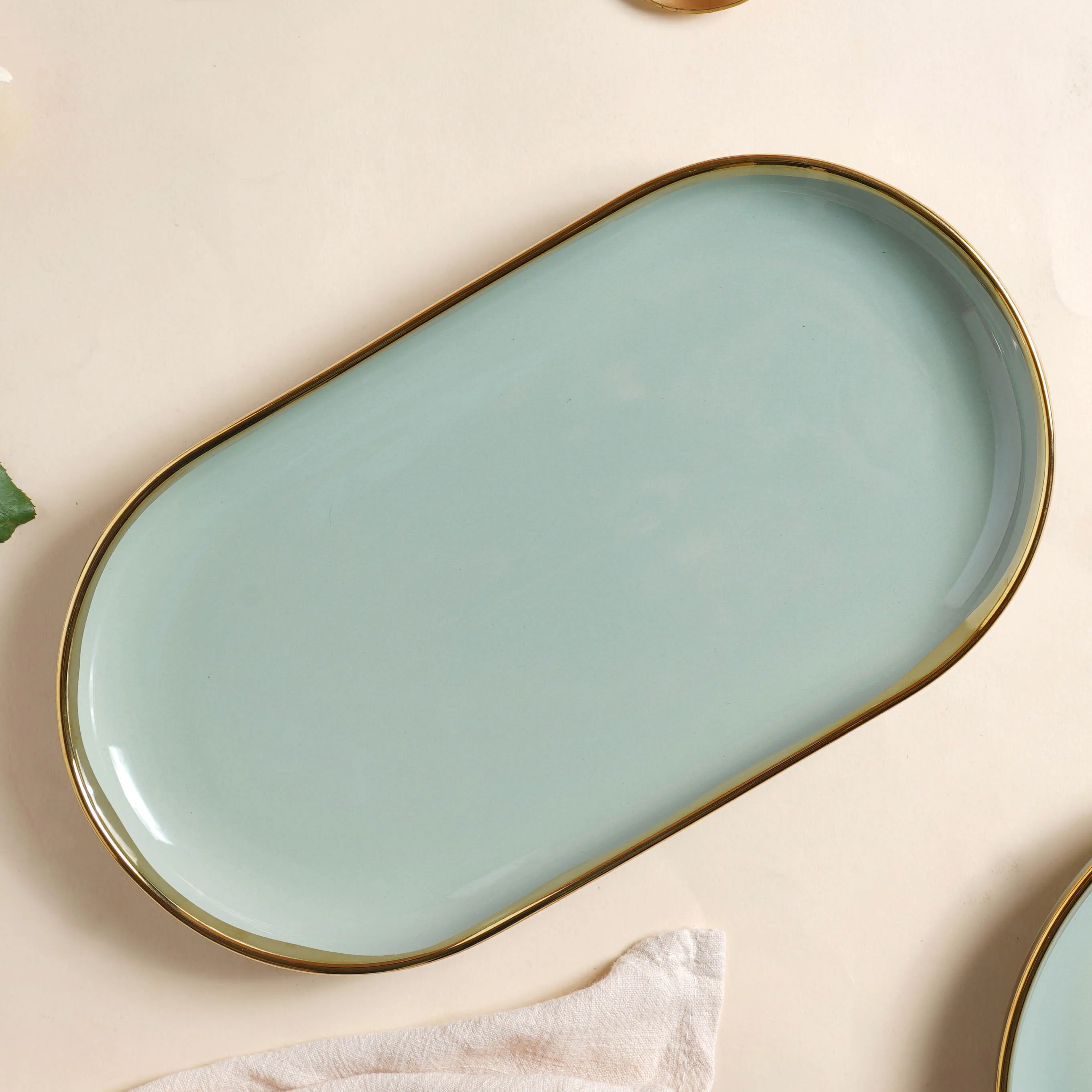 VERA Green Serving Plate - Image 5