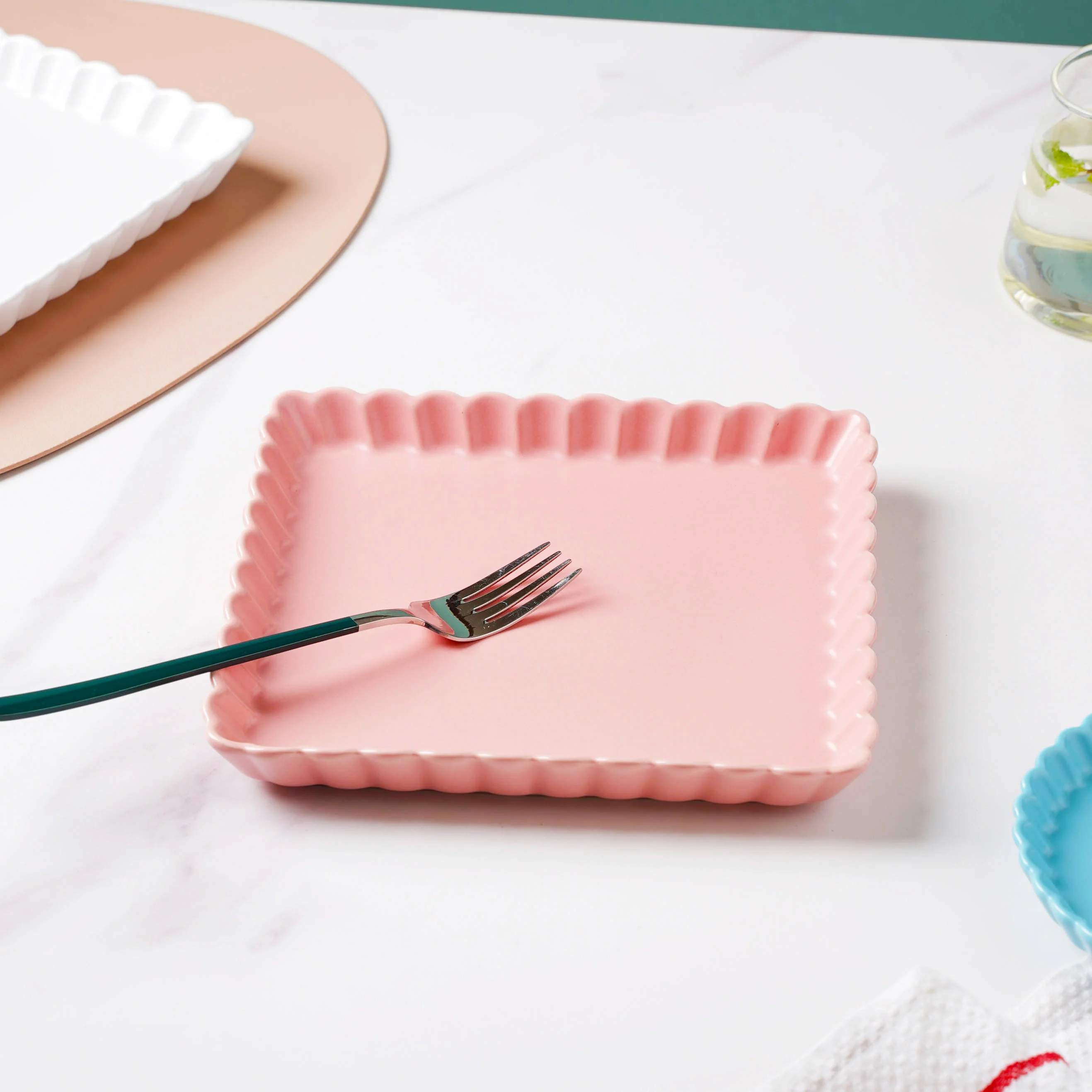 Very Berry Square Baking Tray 8 Inch - Image 4